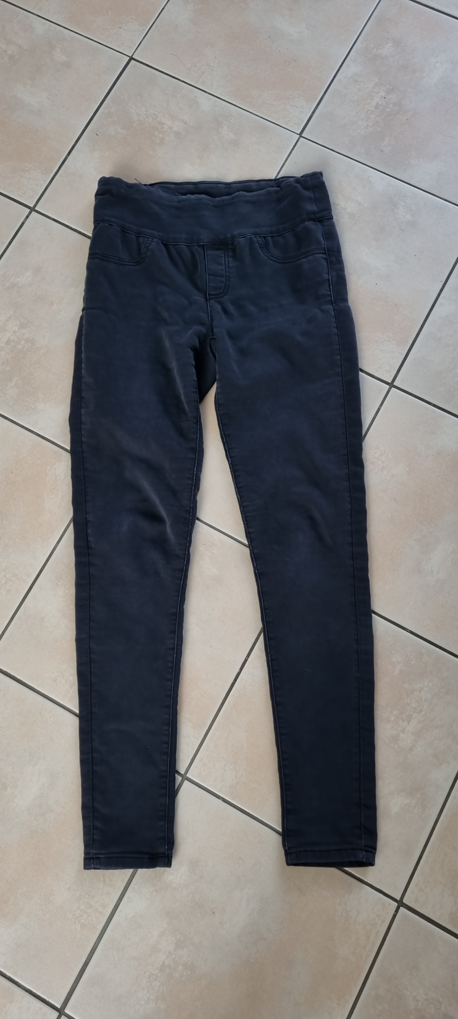 Decjuba Jeans size 8