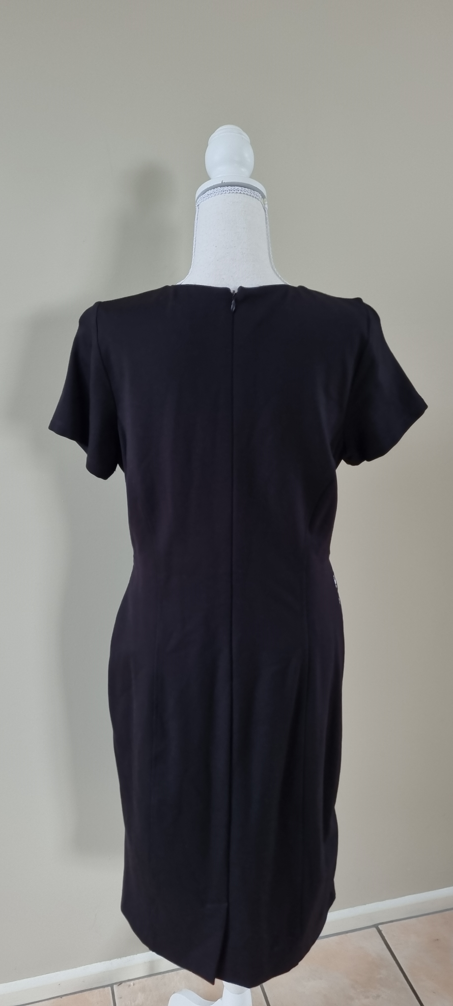Kamiko Dress Size 14, image 3