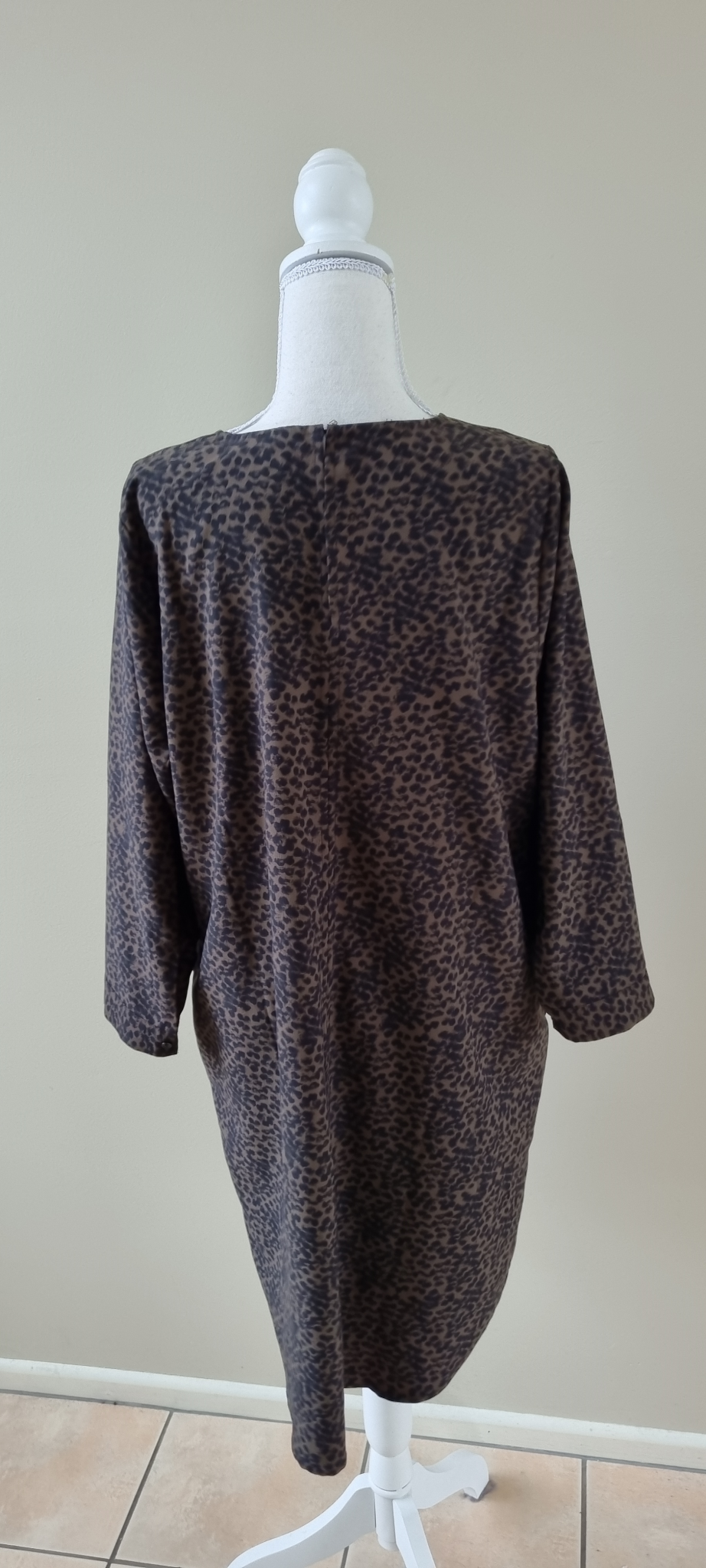 Decjuba Dress size 14, image 3