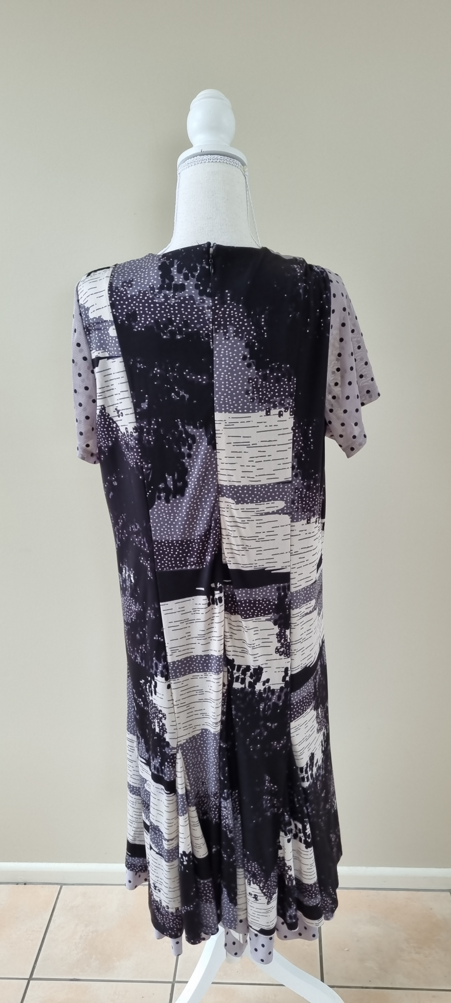 TS Taking Shape Eplisse Dress size 18, image 3