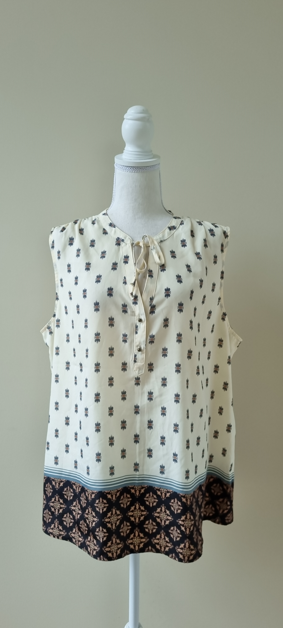 Zest Top Size 18