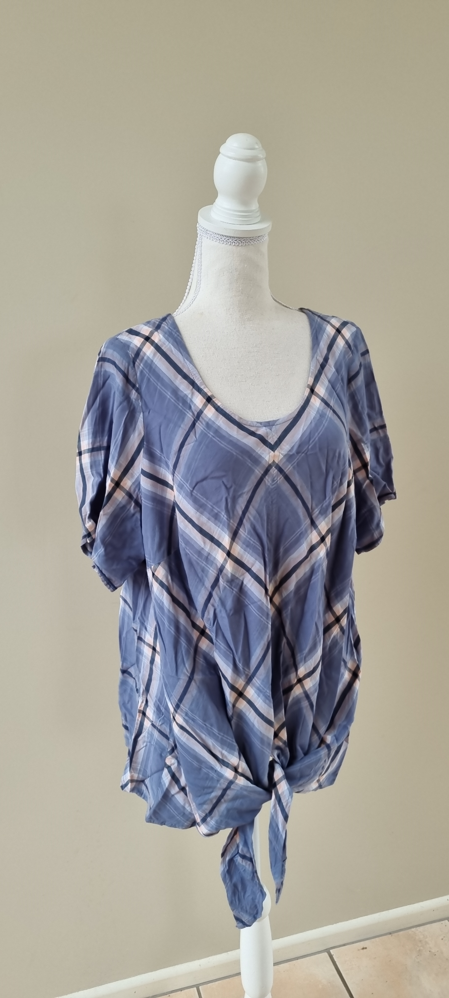 Wild Child Tunic Top Size 22, image 2