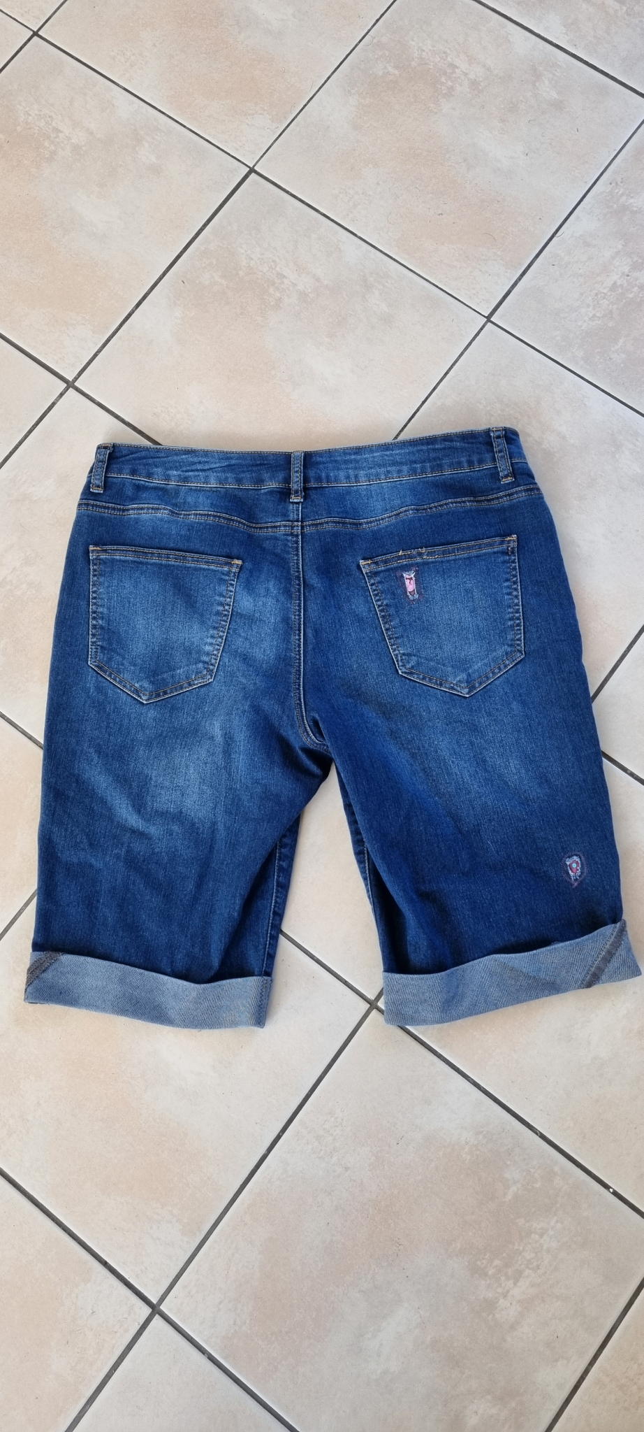 Emerge Shorts size 12, image 2