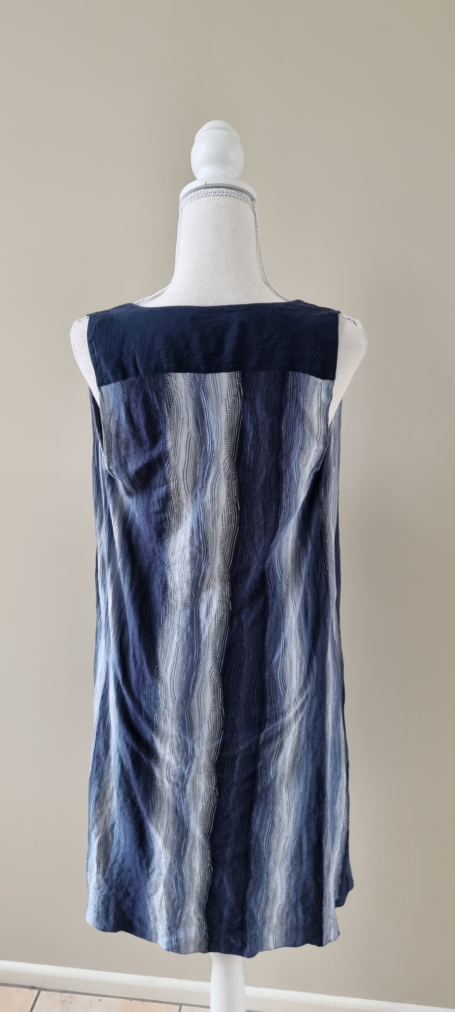 Scanlan & Theodore Silk Blend Dress size 8, image 4