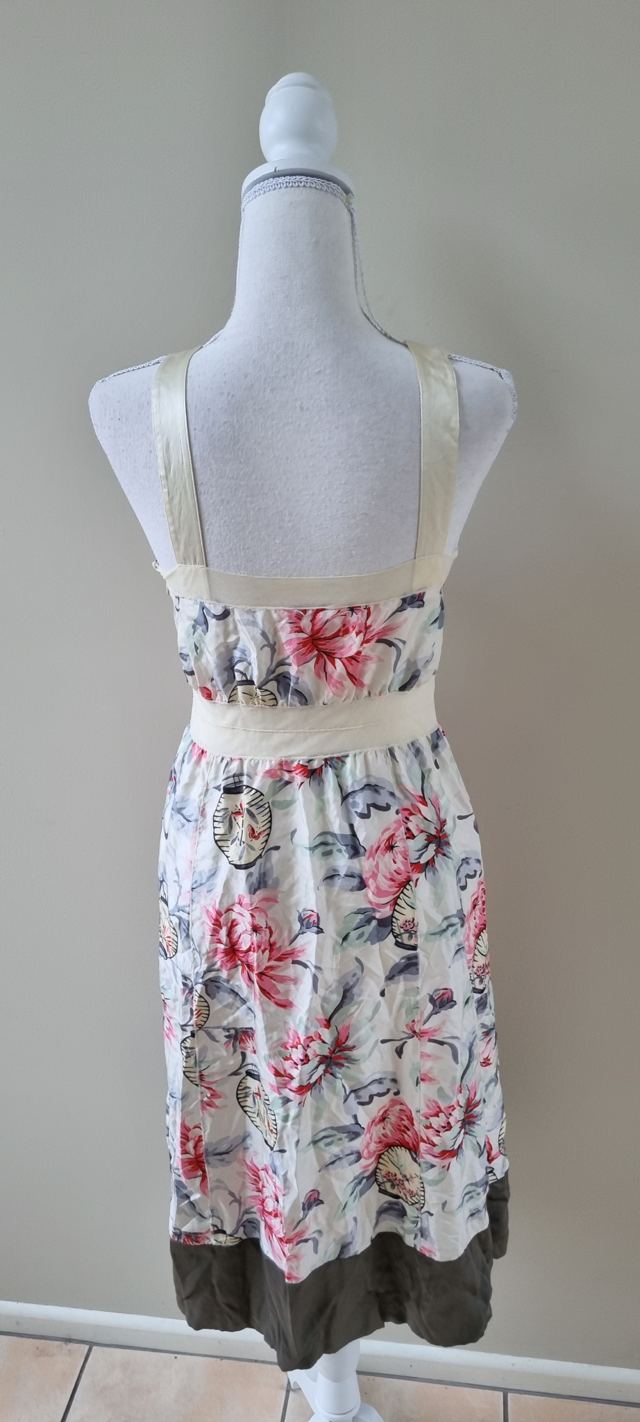 Cacharel Silk Dress size 6, image 4