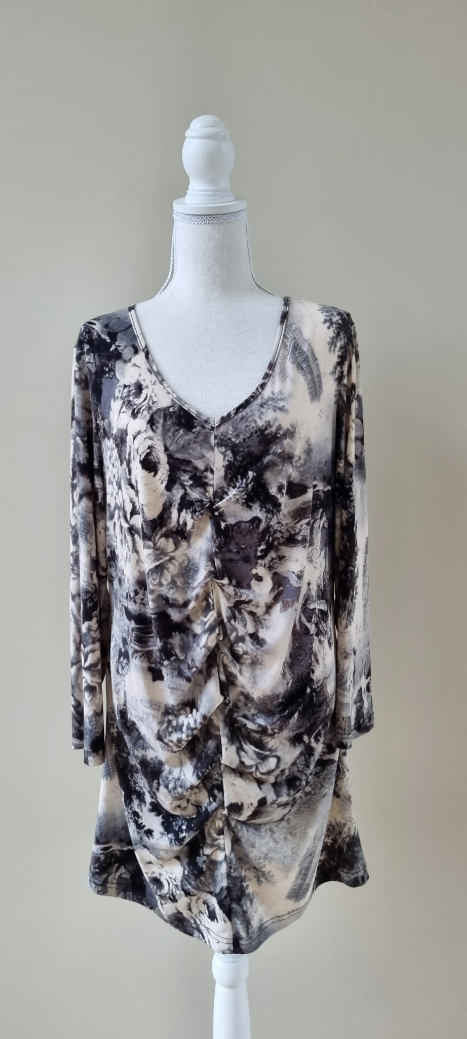 Merric Dress size 16-18