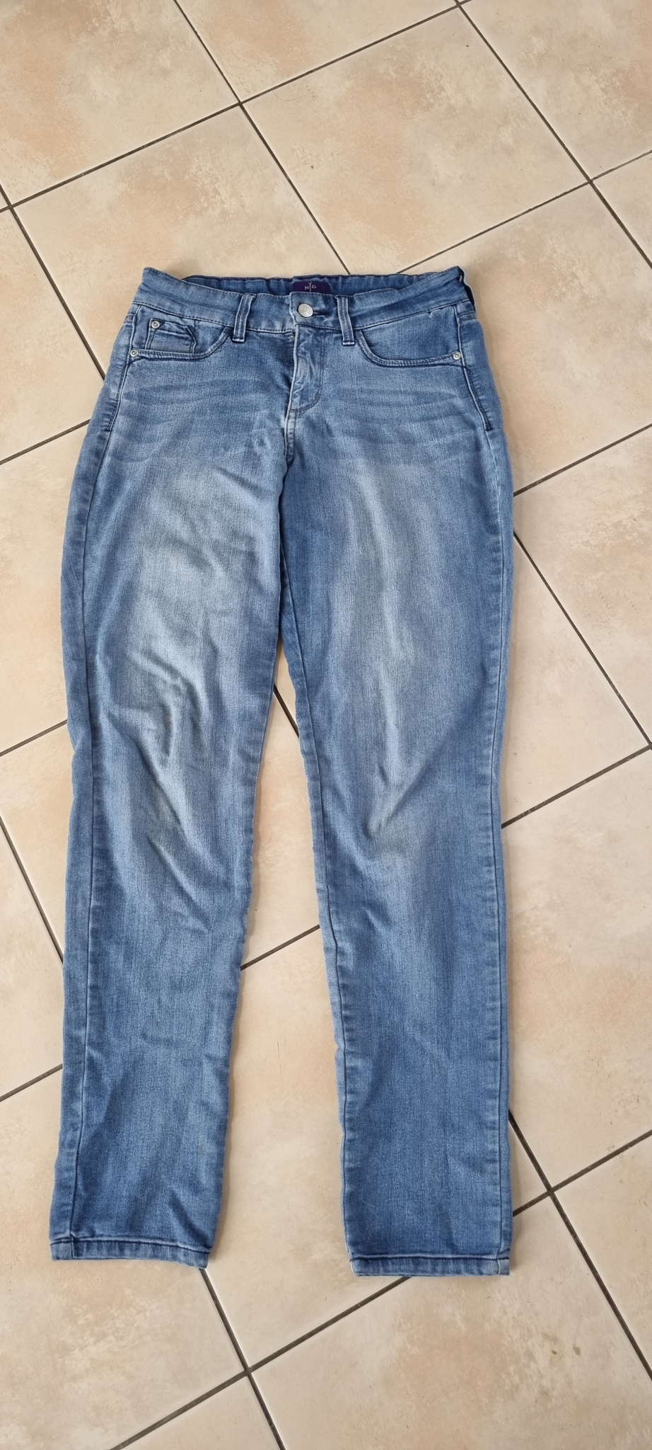 Not Your Daughters Jeans NYDJ size 8