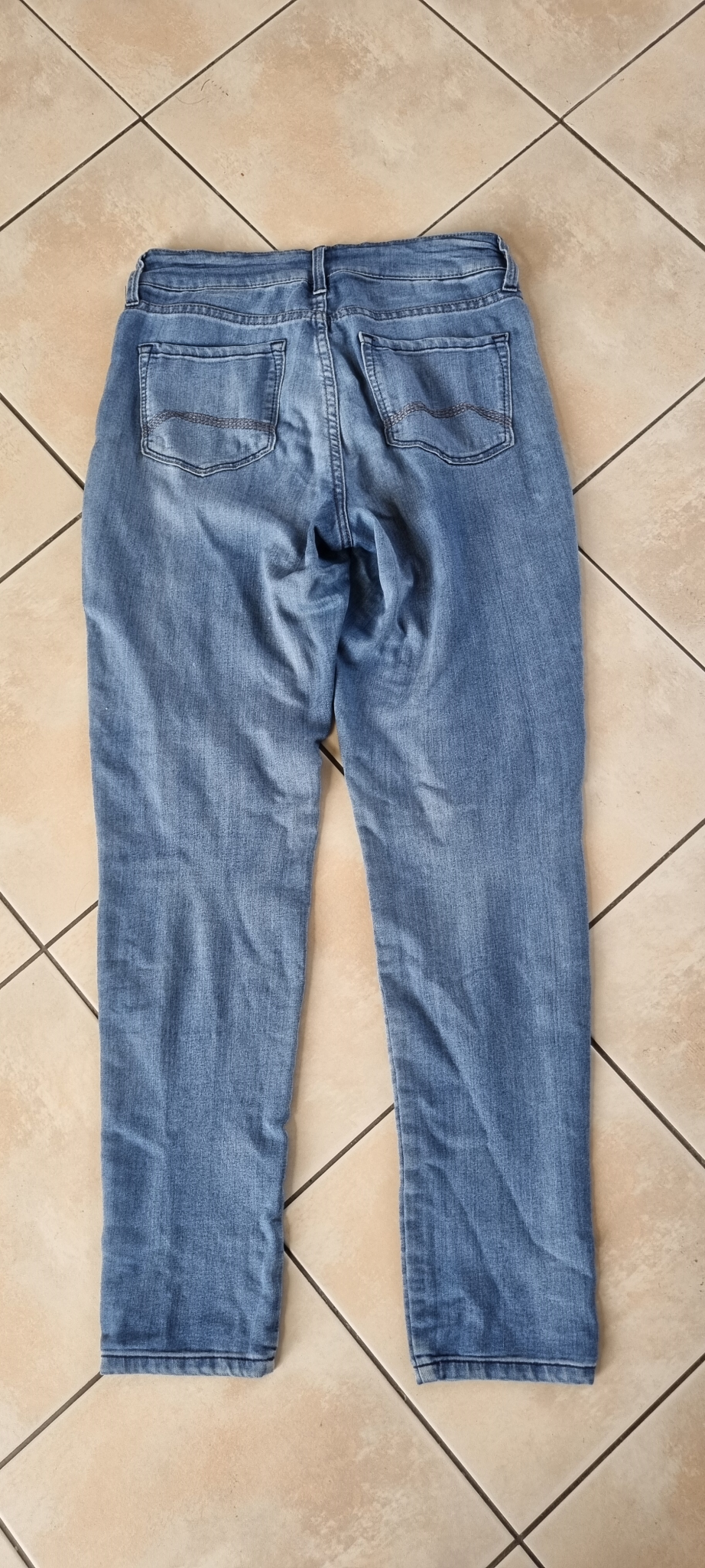Not Your Daughters Jeans NYDJ size 8, image 2