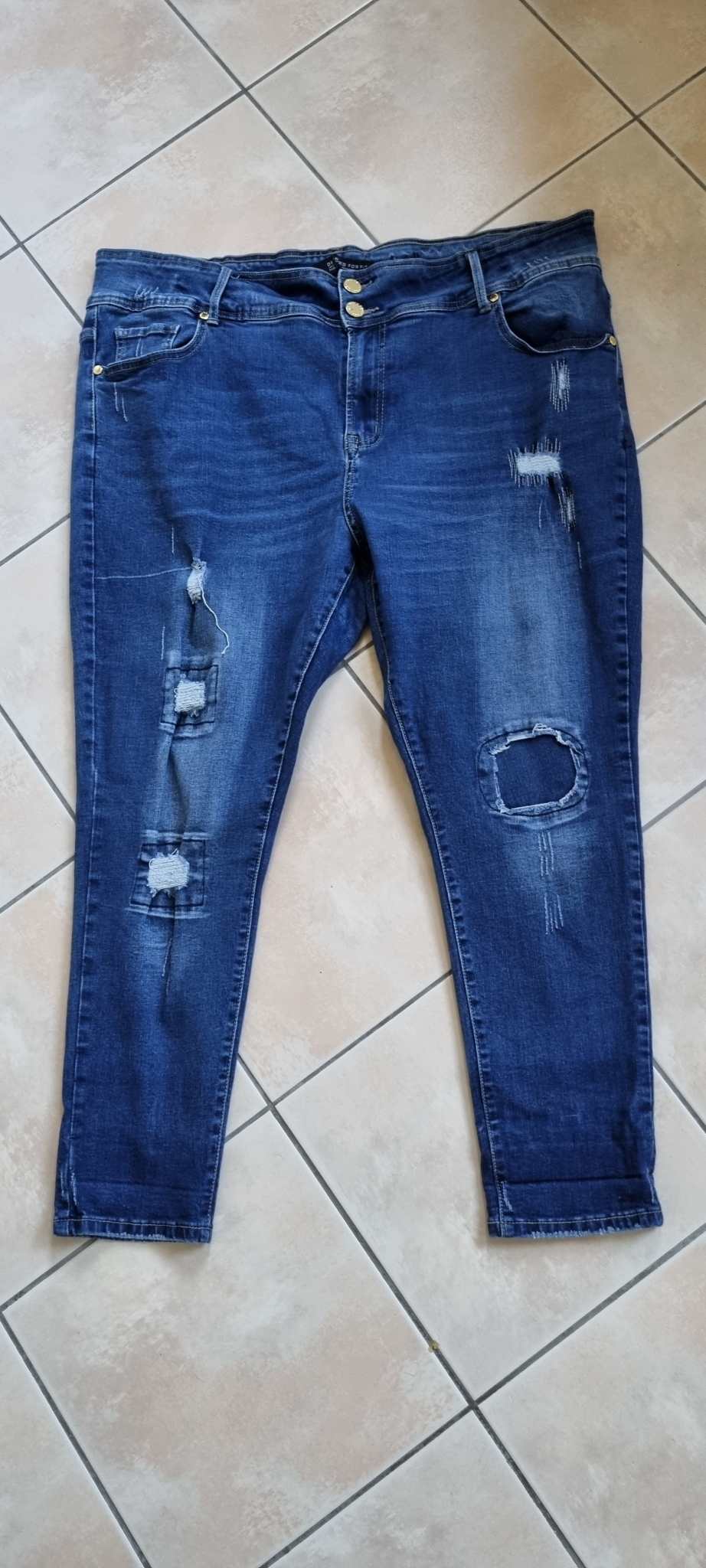 City Chic Blue Jeans size 24