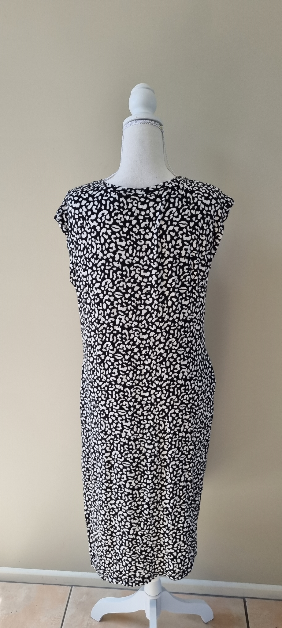 Betty Basics Dress size 12, image 3