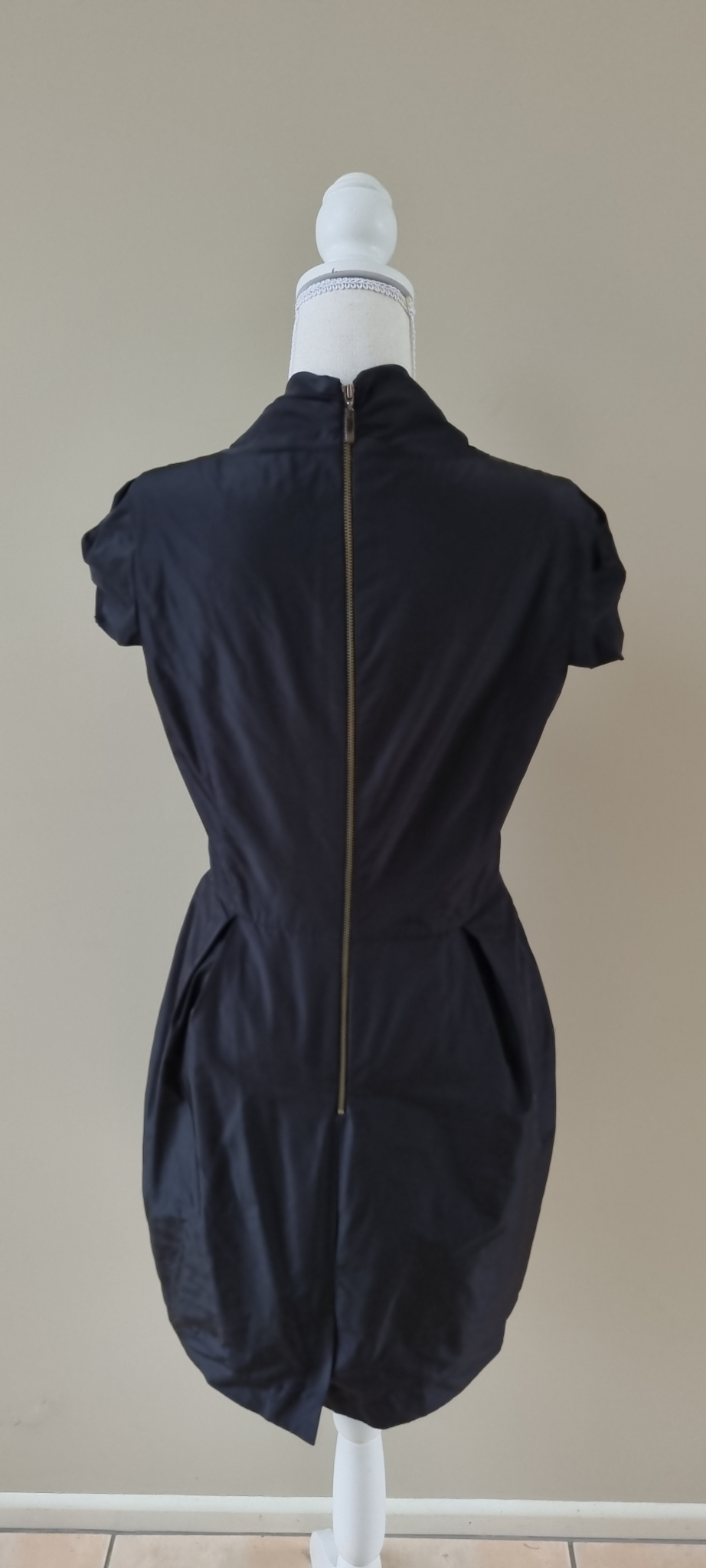 Cue Dress Size 12, image 3