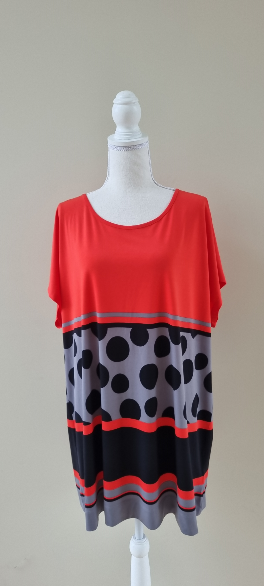 Virtuelle Tunic Top Size M / 18