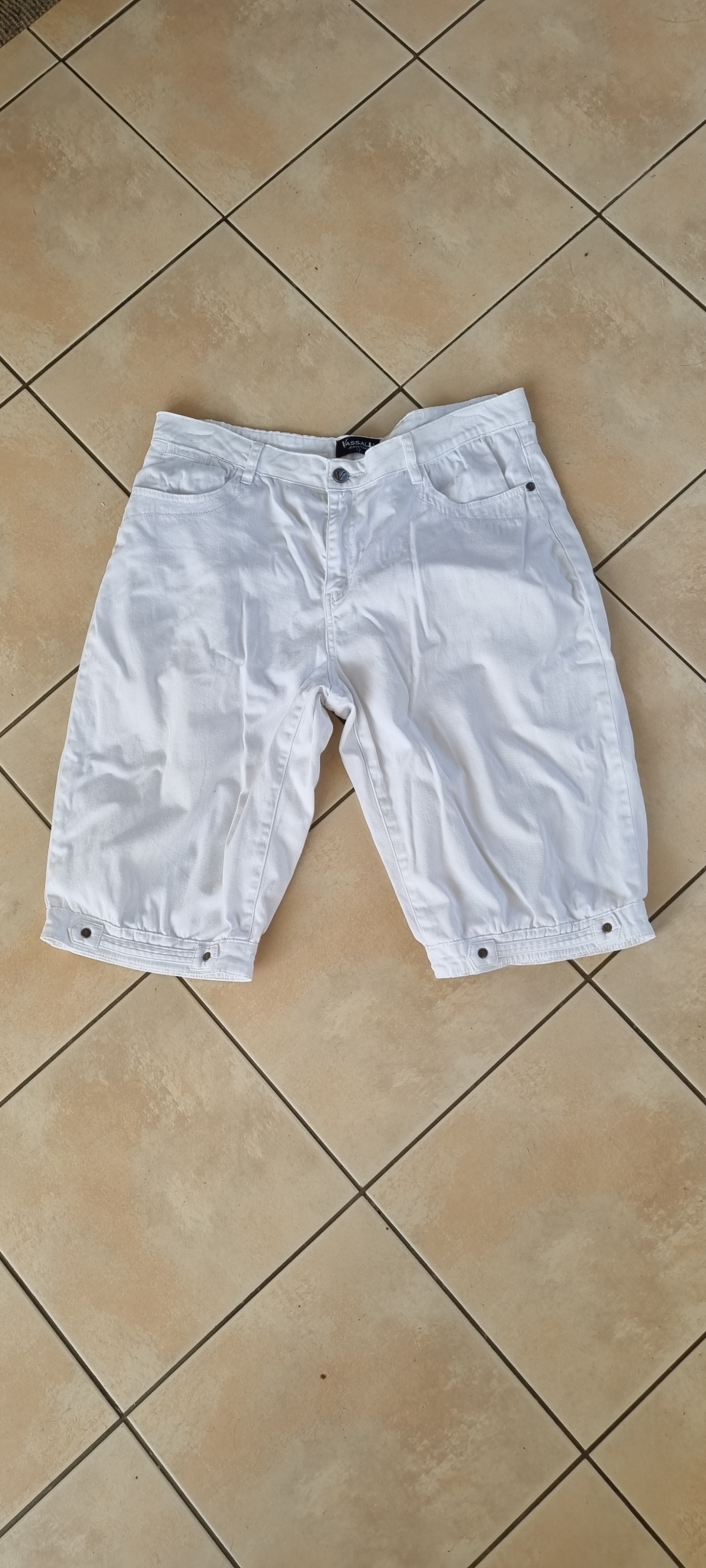 Vassalli Shorts Size 12