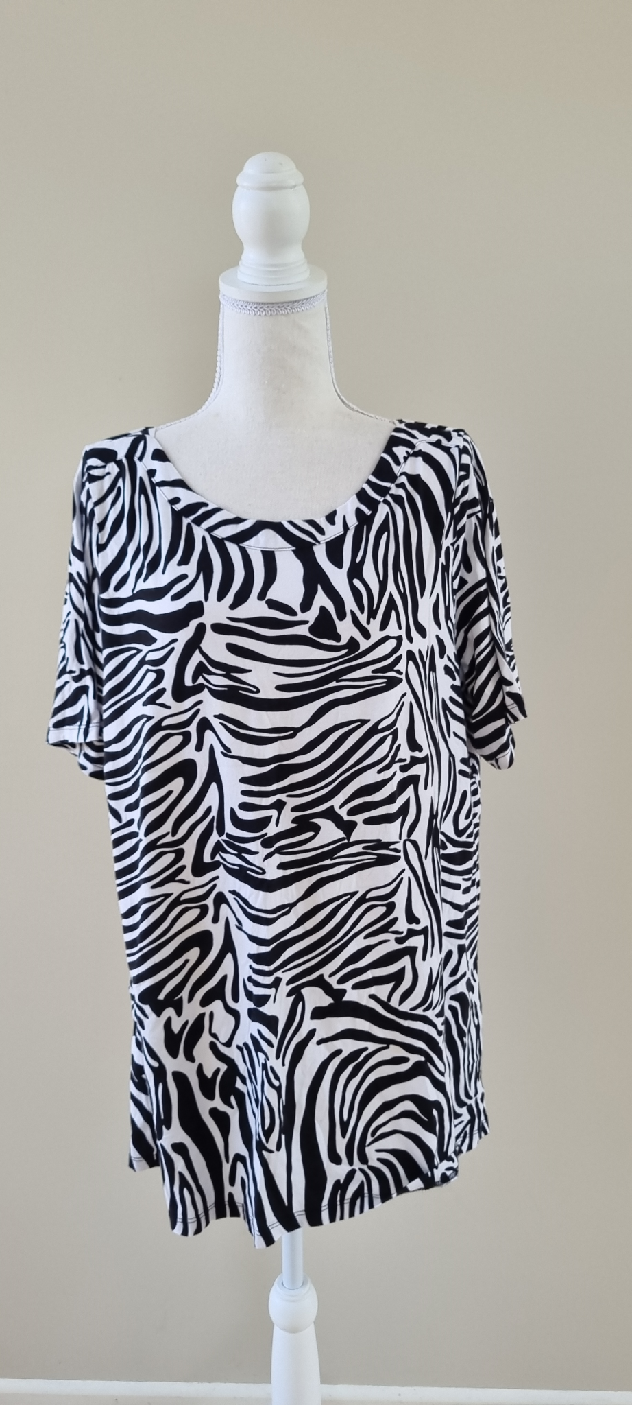 Virtuelle Top Size M / 18