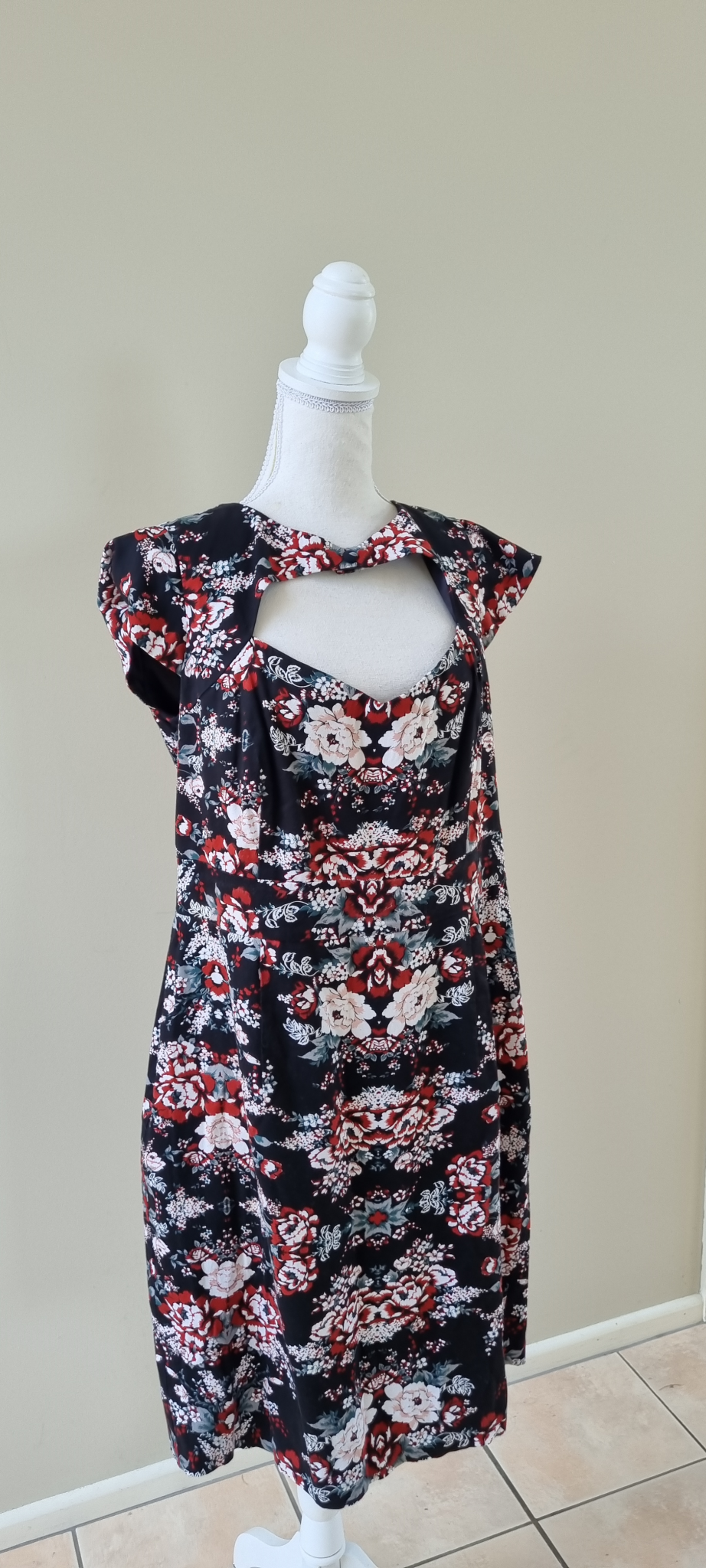 City Chic Dress Size S / 16, image 2