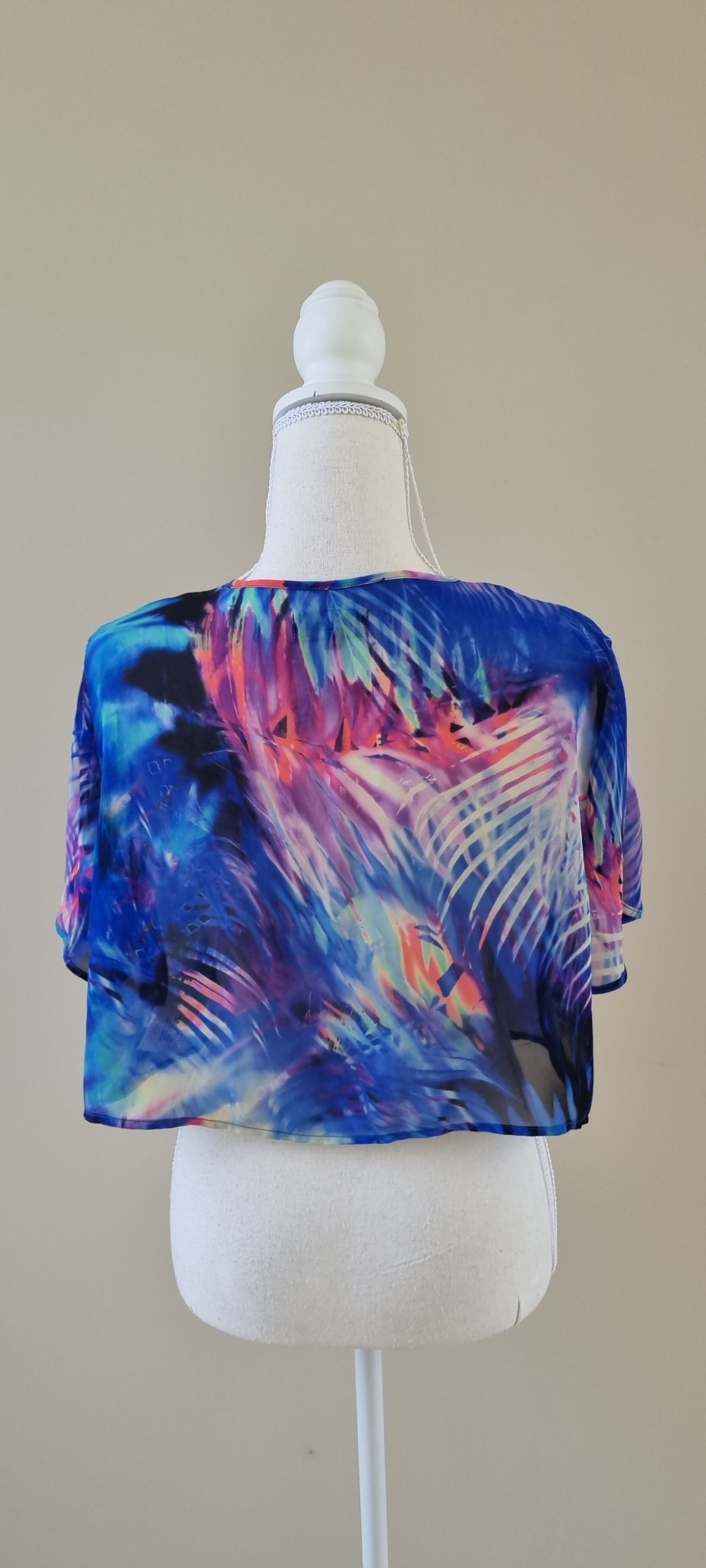Mesmerise Shrug size 14, image 3