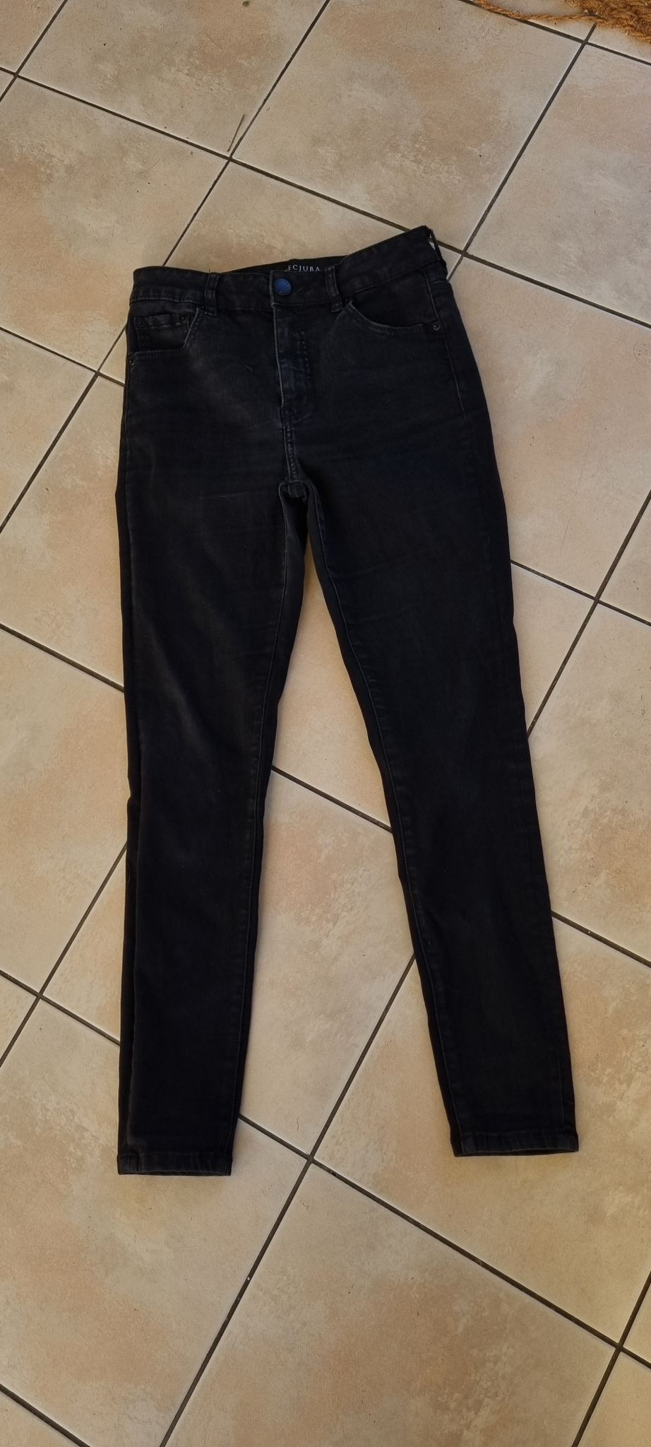Decjuba Jeans Size 10
