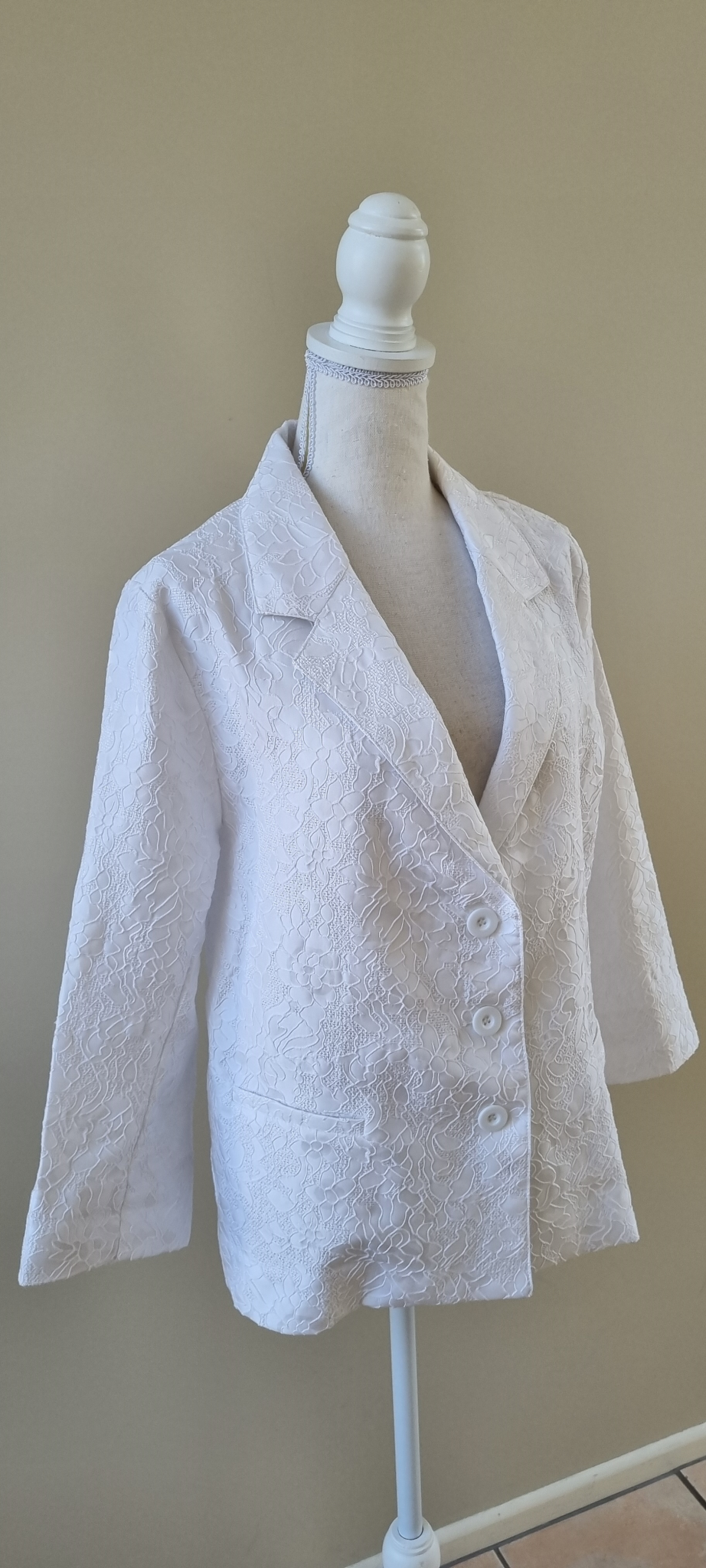 @EMGIRL Jacket size 14, image 2