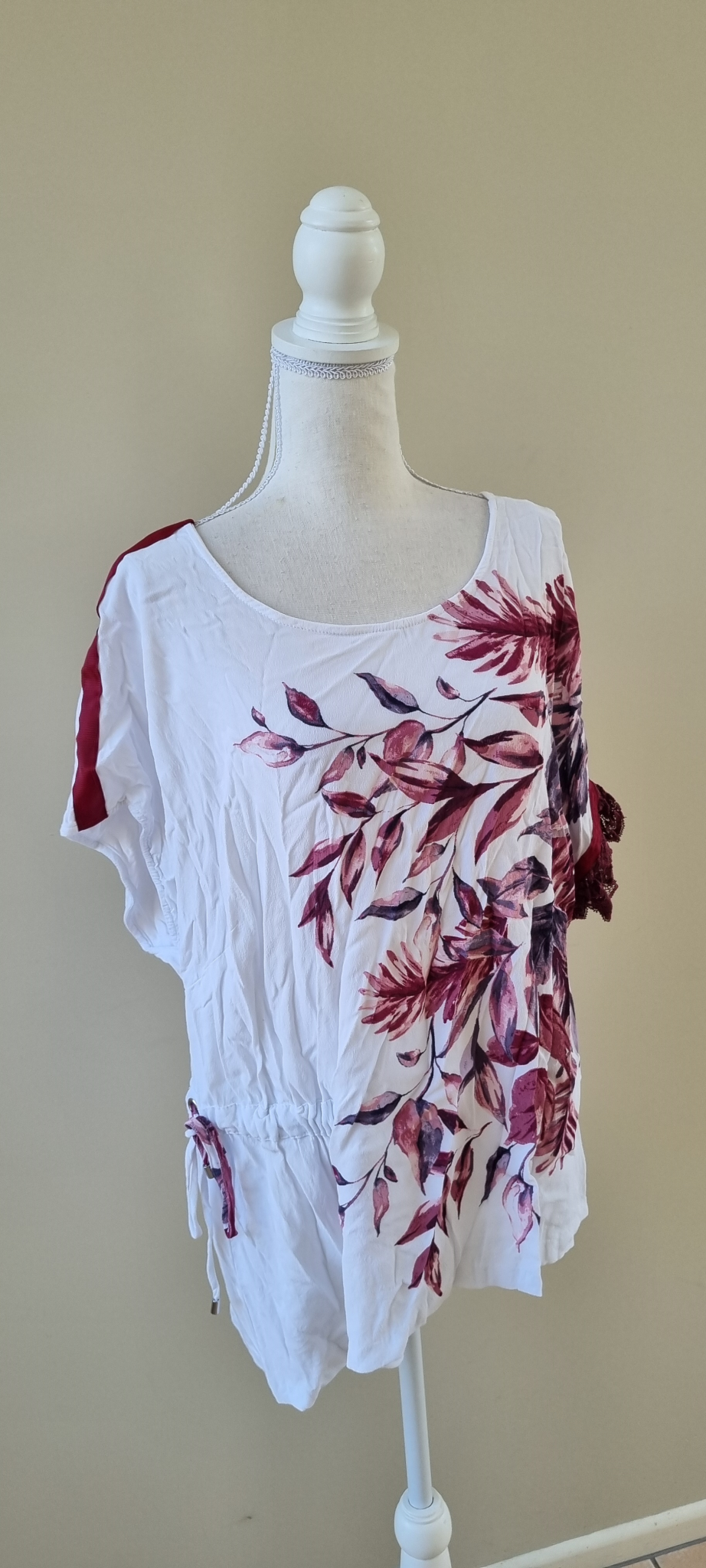 Sara Top Size 20, image 2