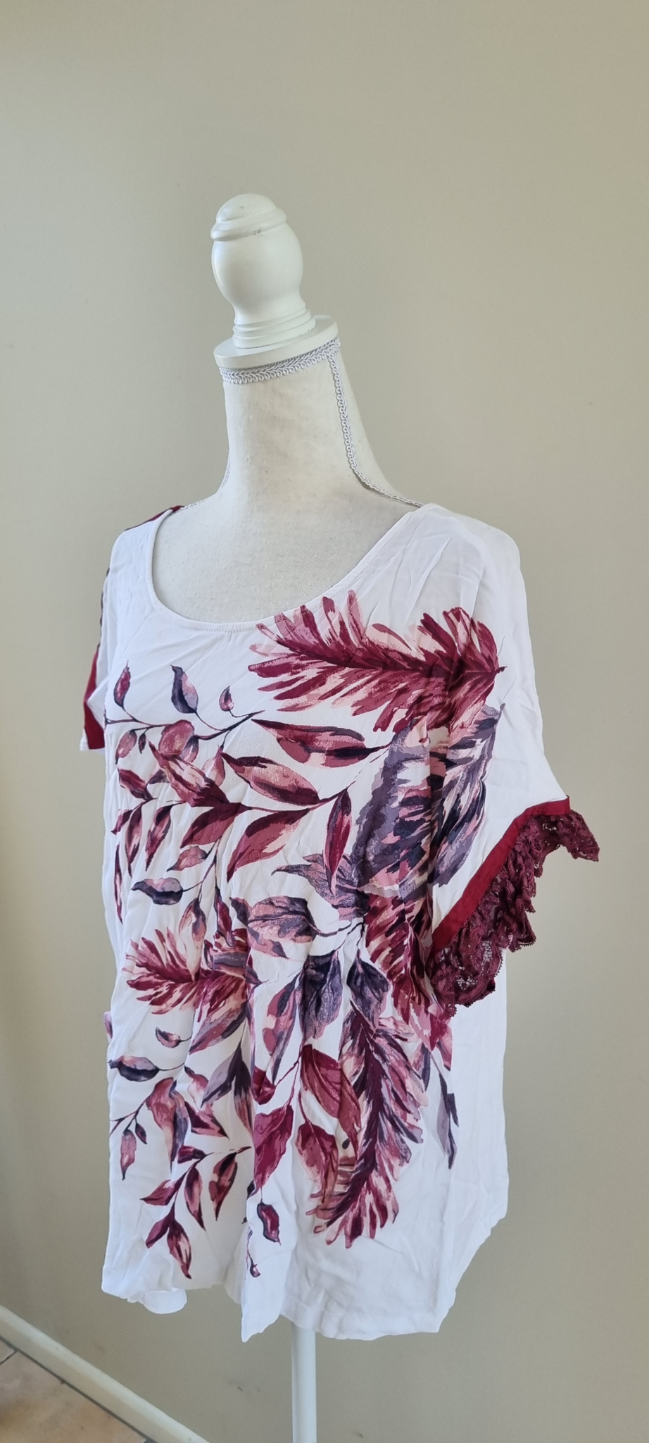 Sara Top Size 20, image 3