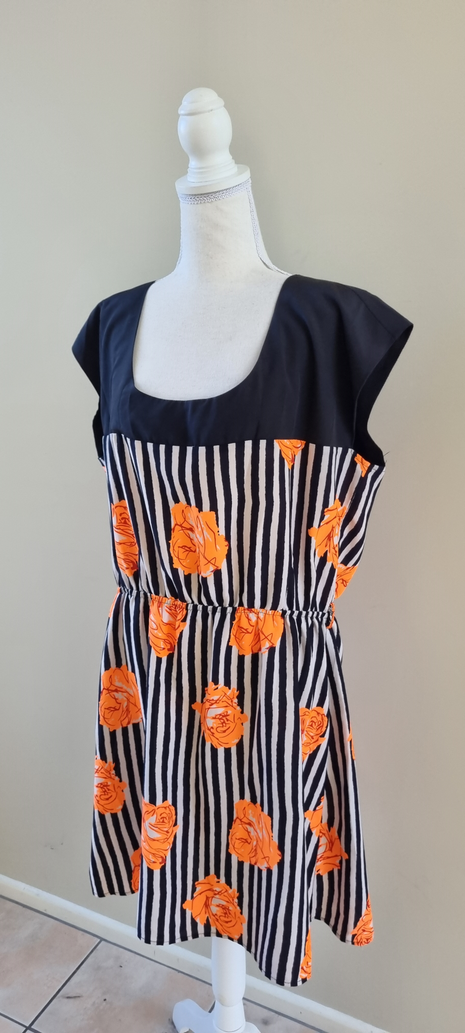 City Chic Dress Size S / 16, image 2