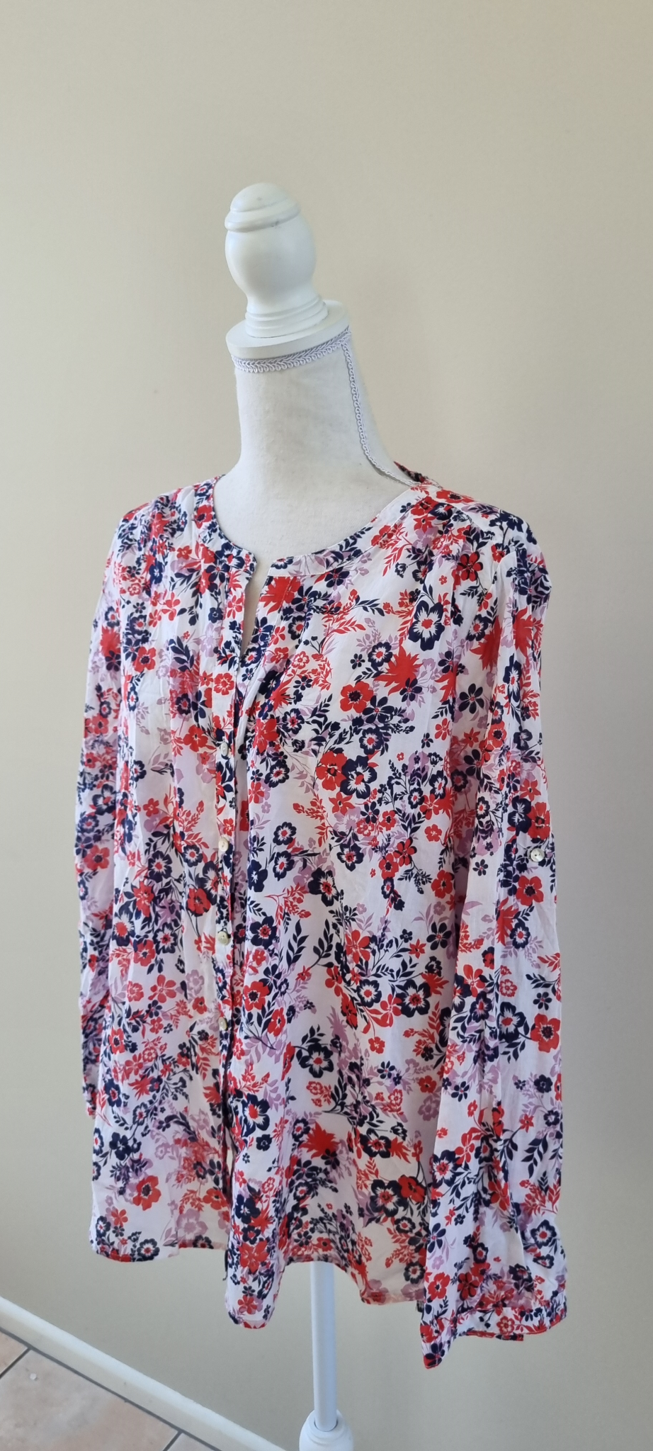 Blue Illusion Shirt size 2L / 18, image 2