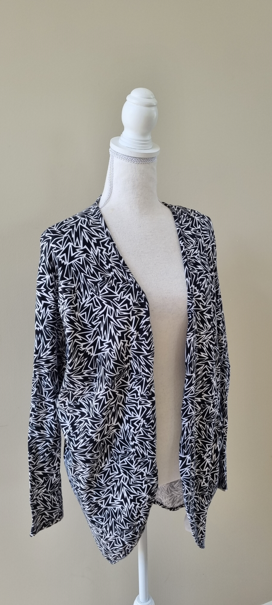 Home-Lee Shrug size 16, image 2