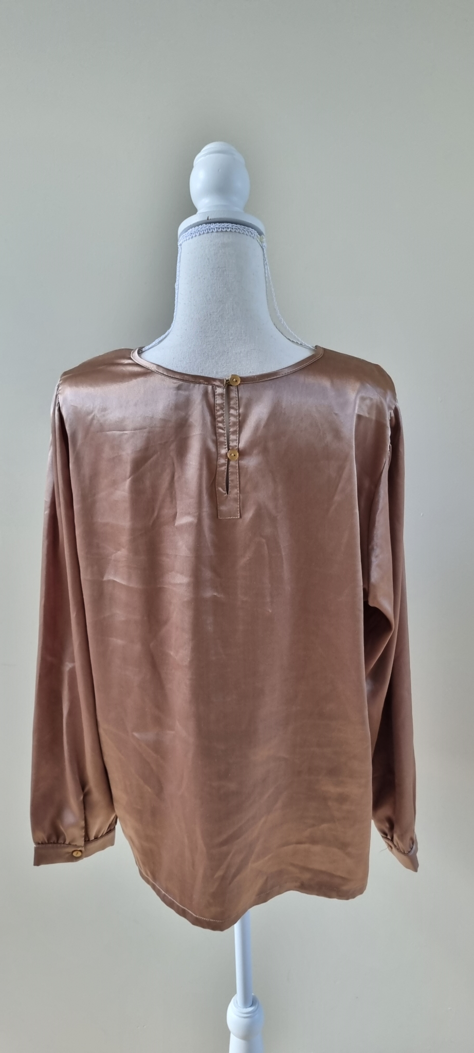 Classified Top size L / 16, image 3