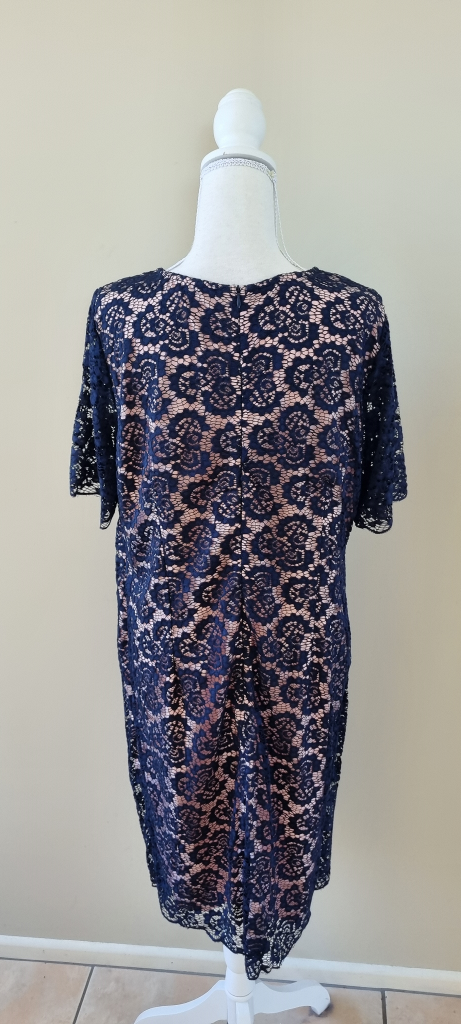 Vassalli Dress size 14, image 3