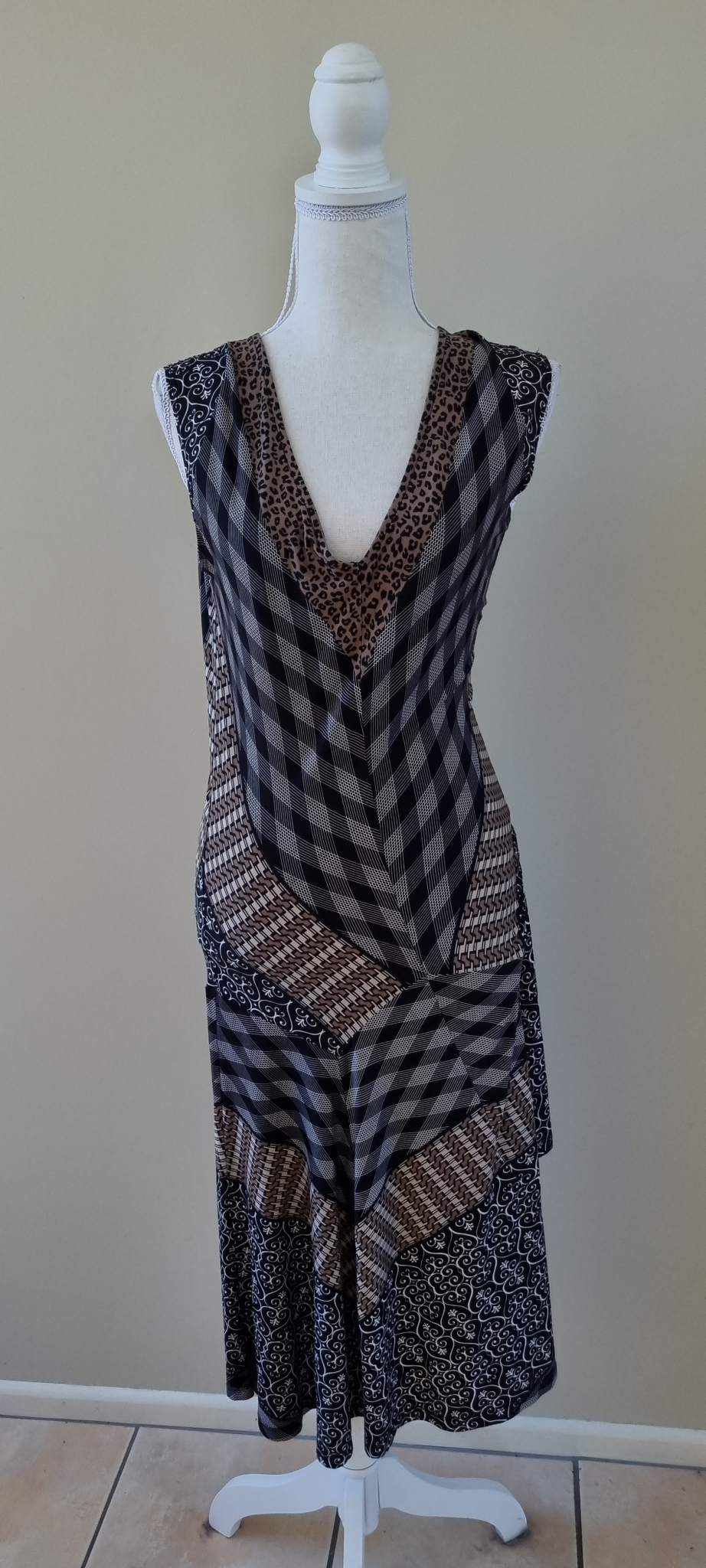 Paula Ryan Dress Size S