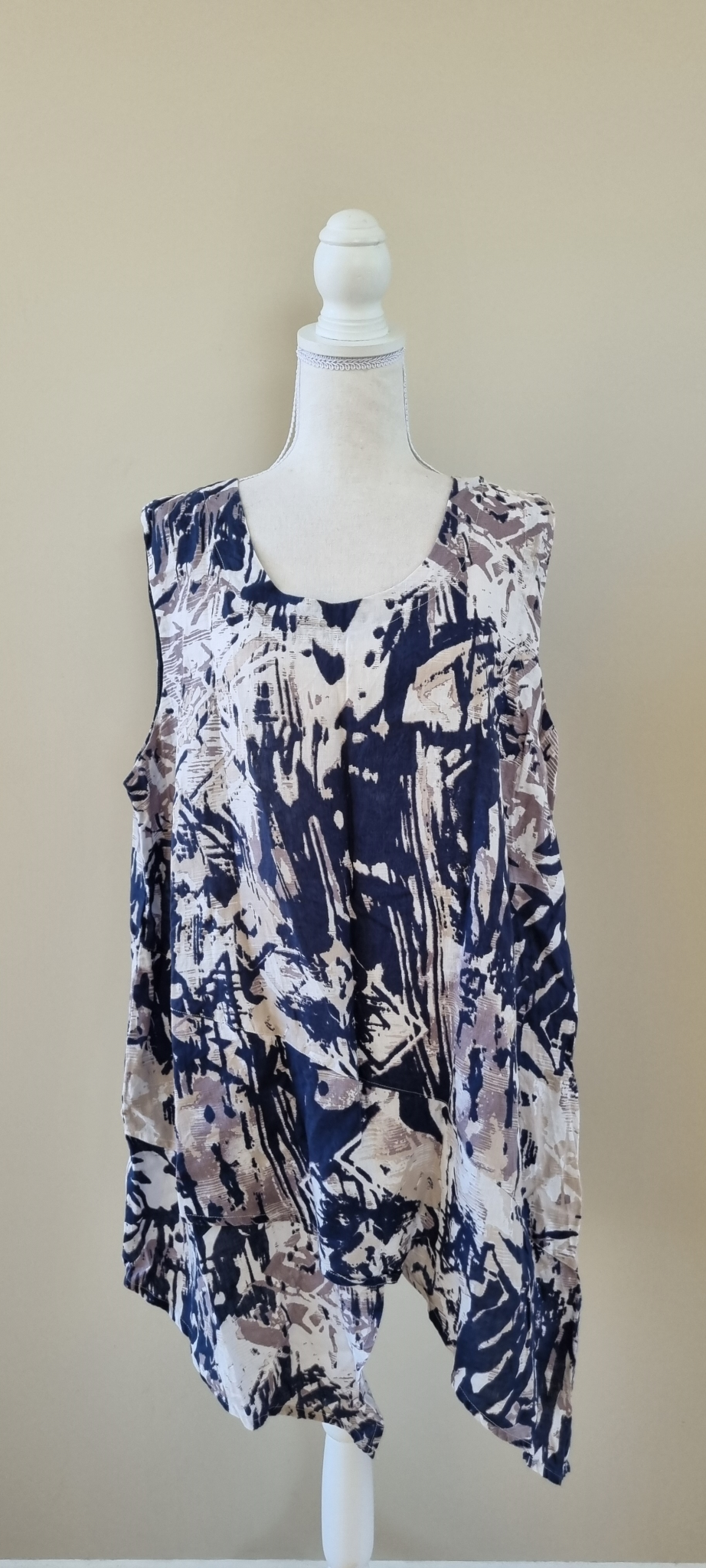 Virtuelle Linen Tunic size 18