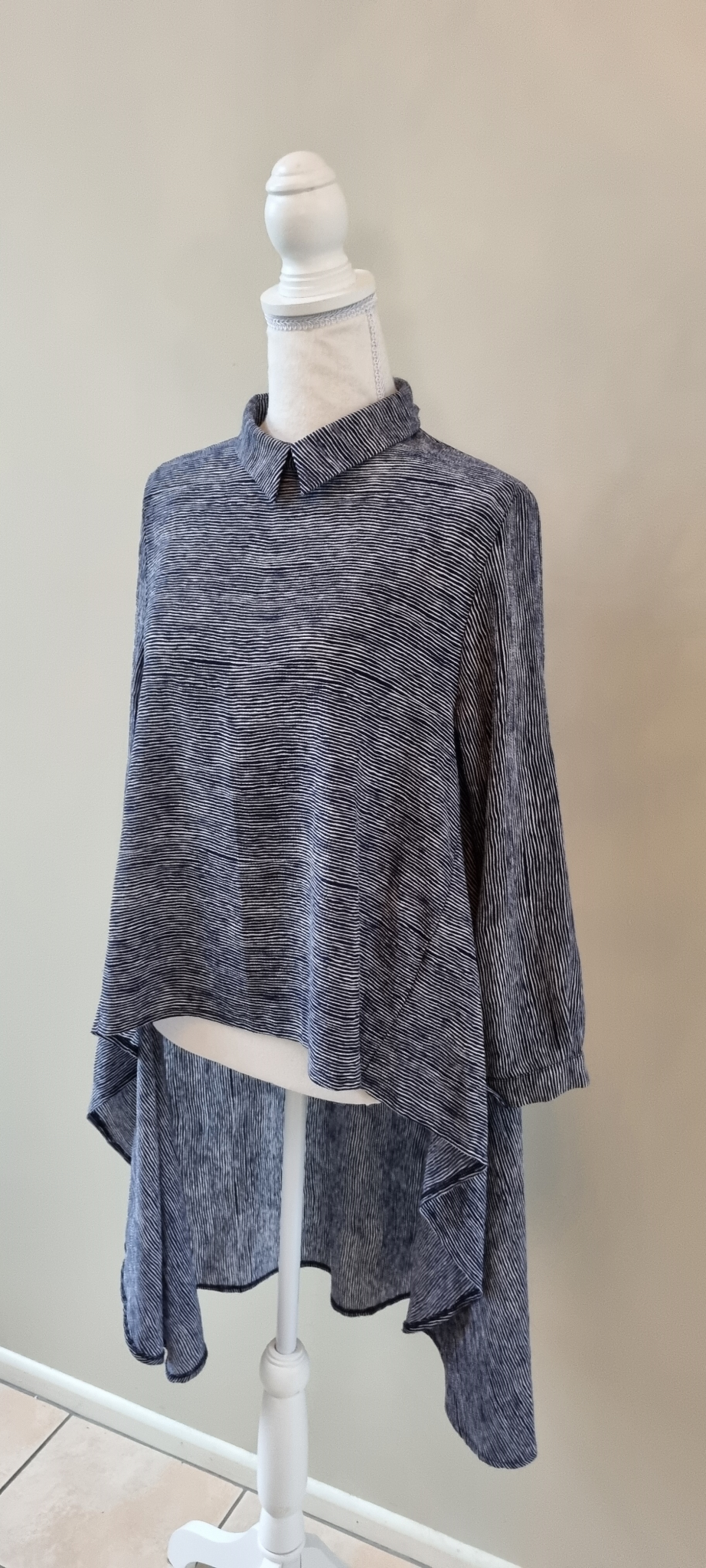 C.REED Tunic size 12, image 2