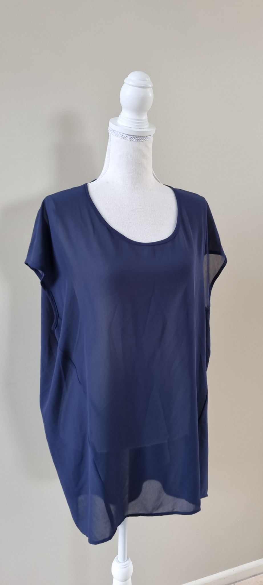 Charlo Tunic Top Size 14, image 2