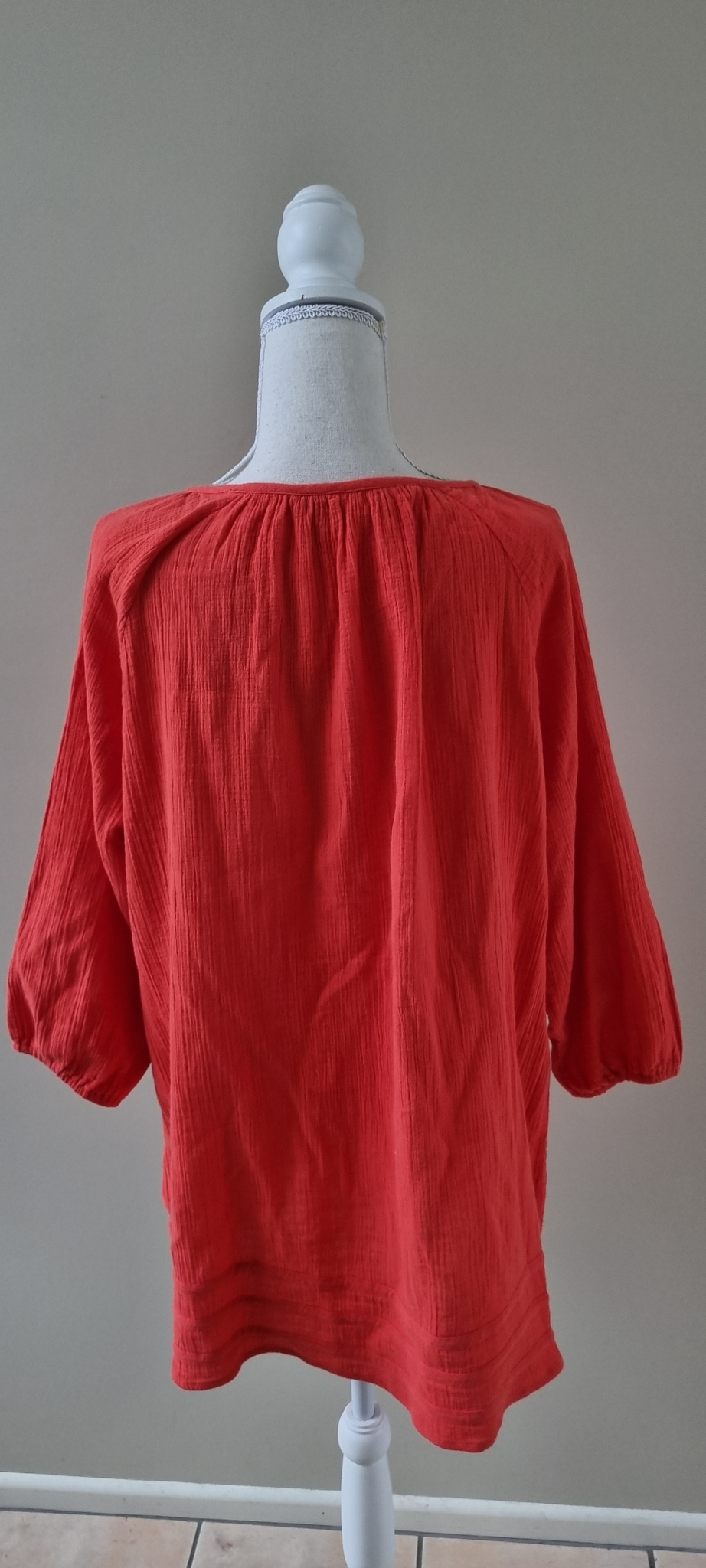 Sara Top Size 14, image 3