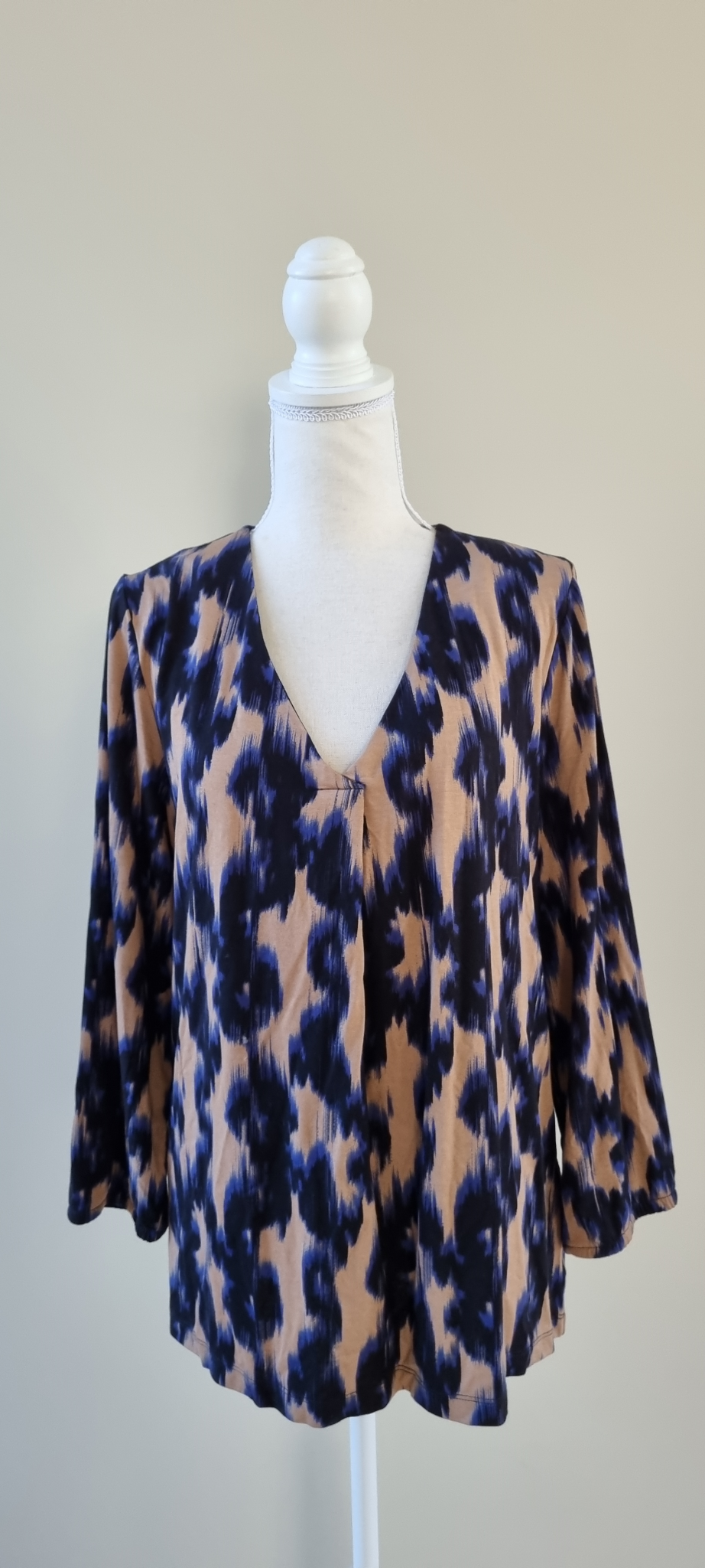 Oliver Black Top size 18