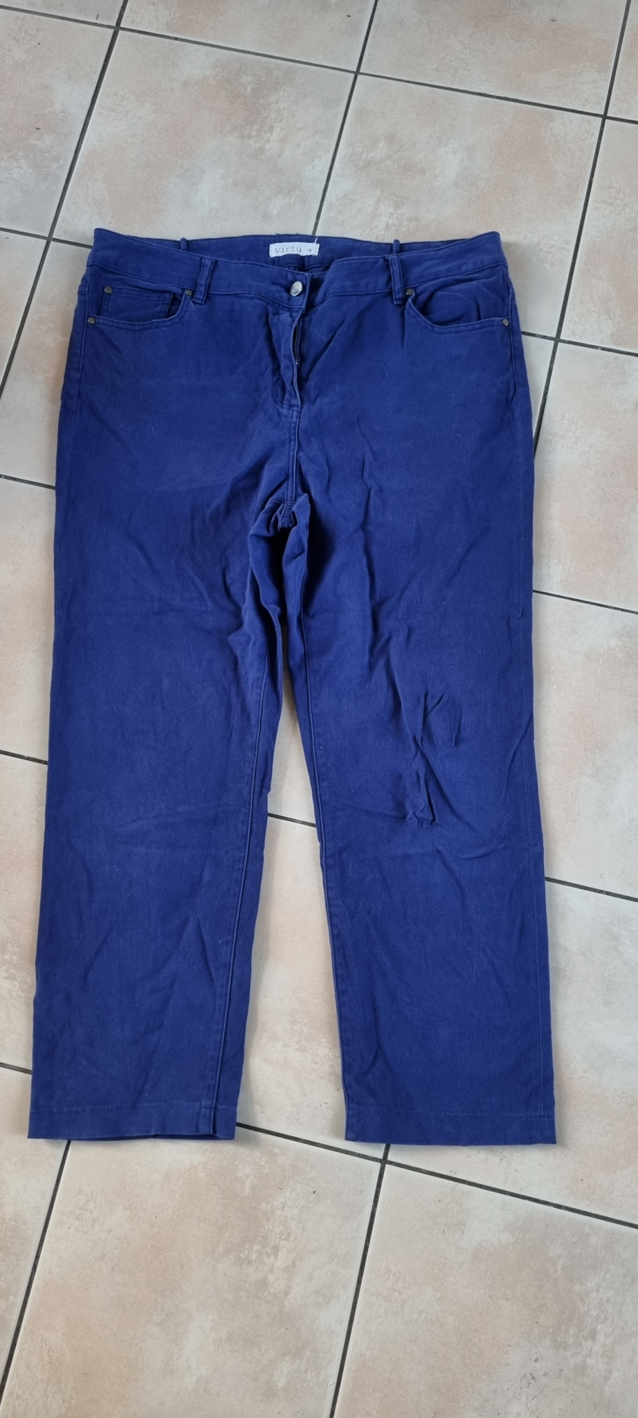Virtu Blue Jeans size 18