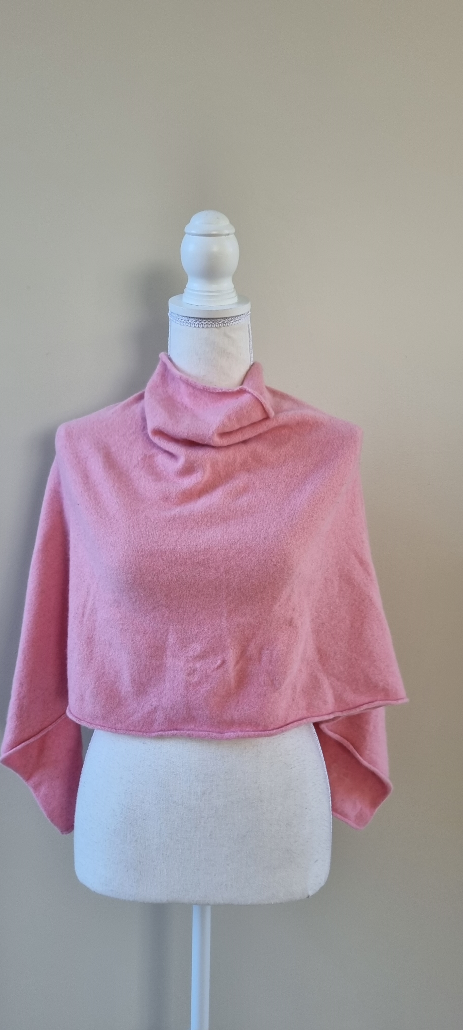 Hemprino Merino Wool Hemp Wrap Cape size 10