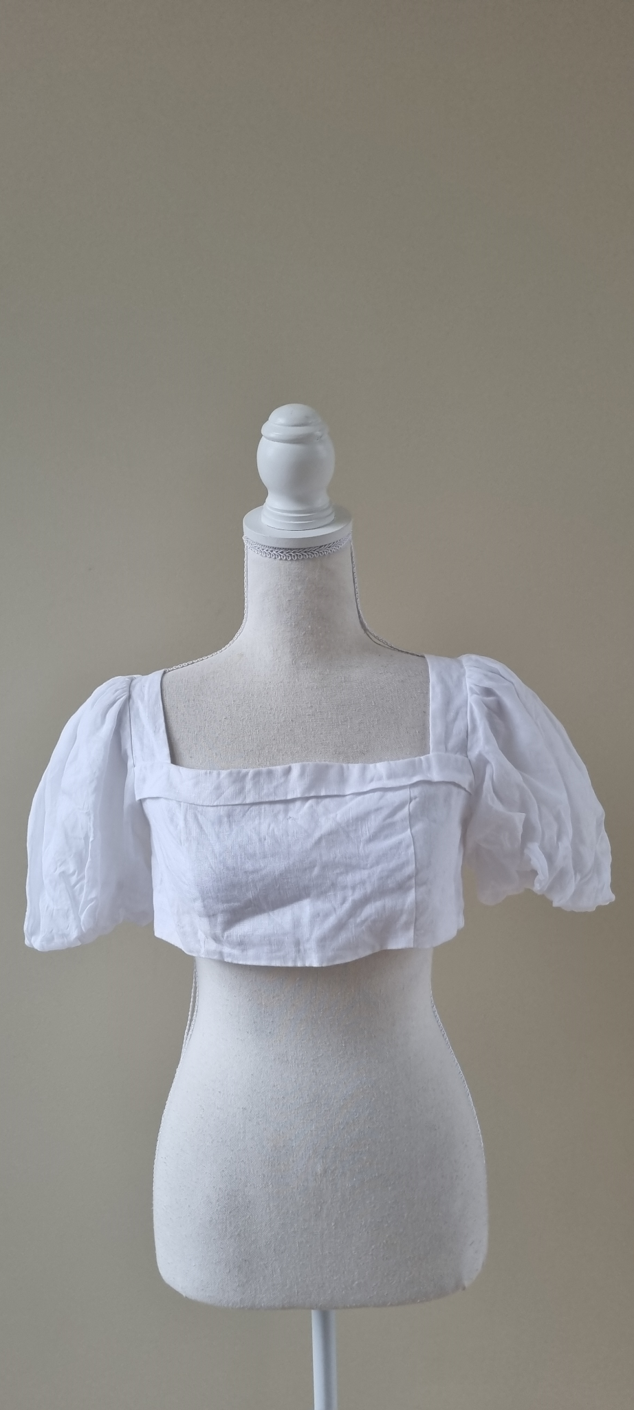 Dissh White Linen Crop Top size 8