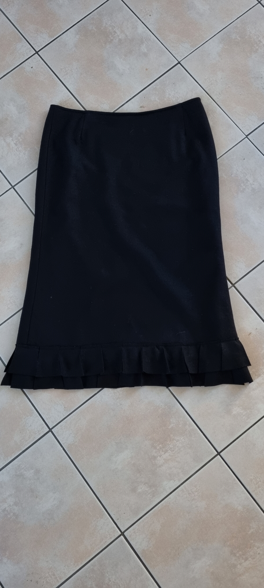 Jane Daniels Black Wool Skirt Size 14