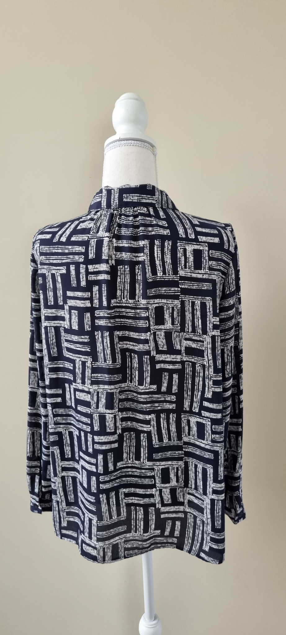 Oliver Black Tunic Shirt size 14, image 3