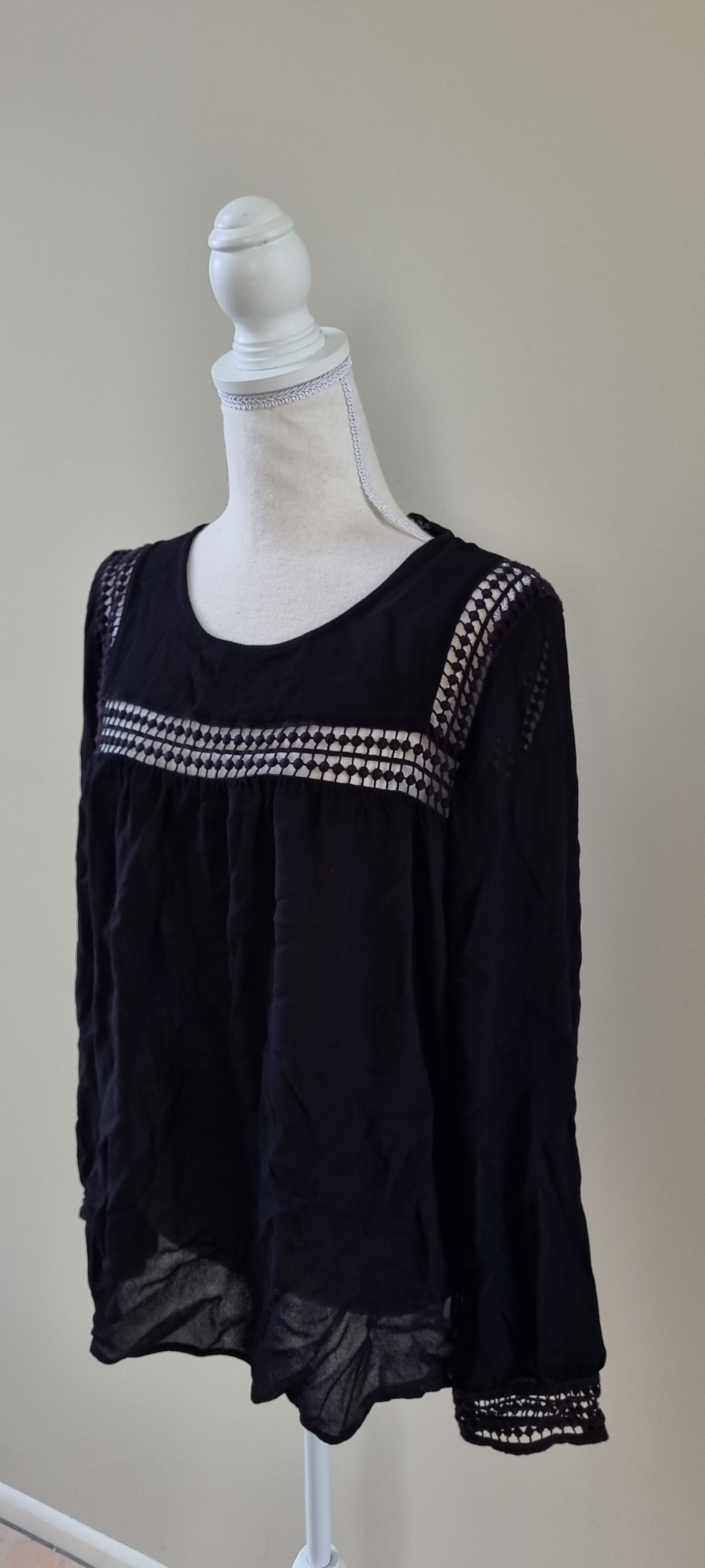 Max Black Top size 14, image 2