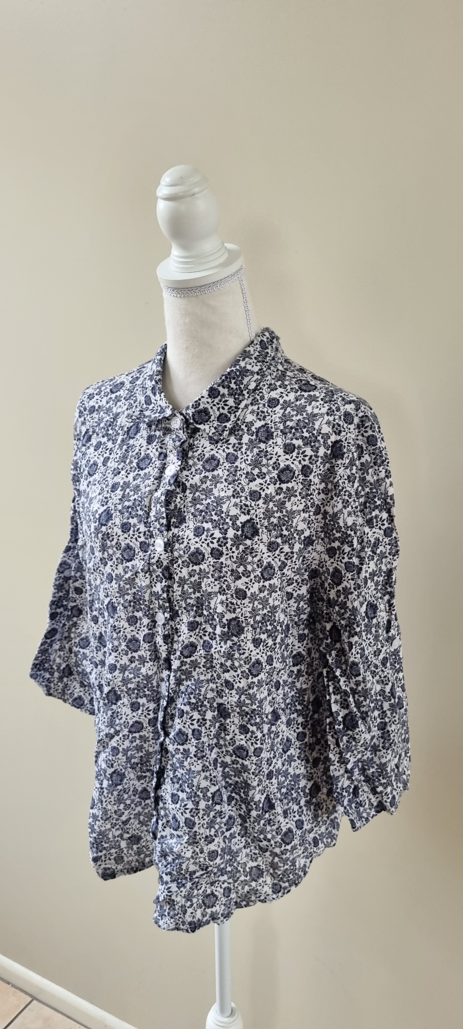 Twin Lakes Linen Blend Shirt size 16, image 2