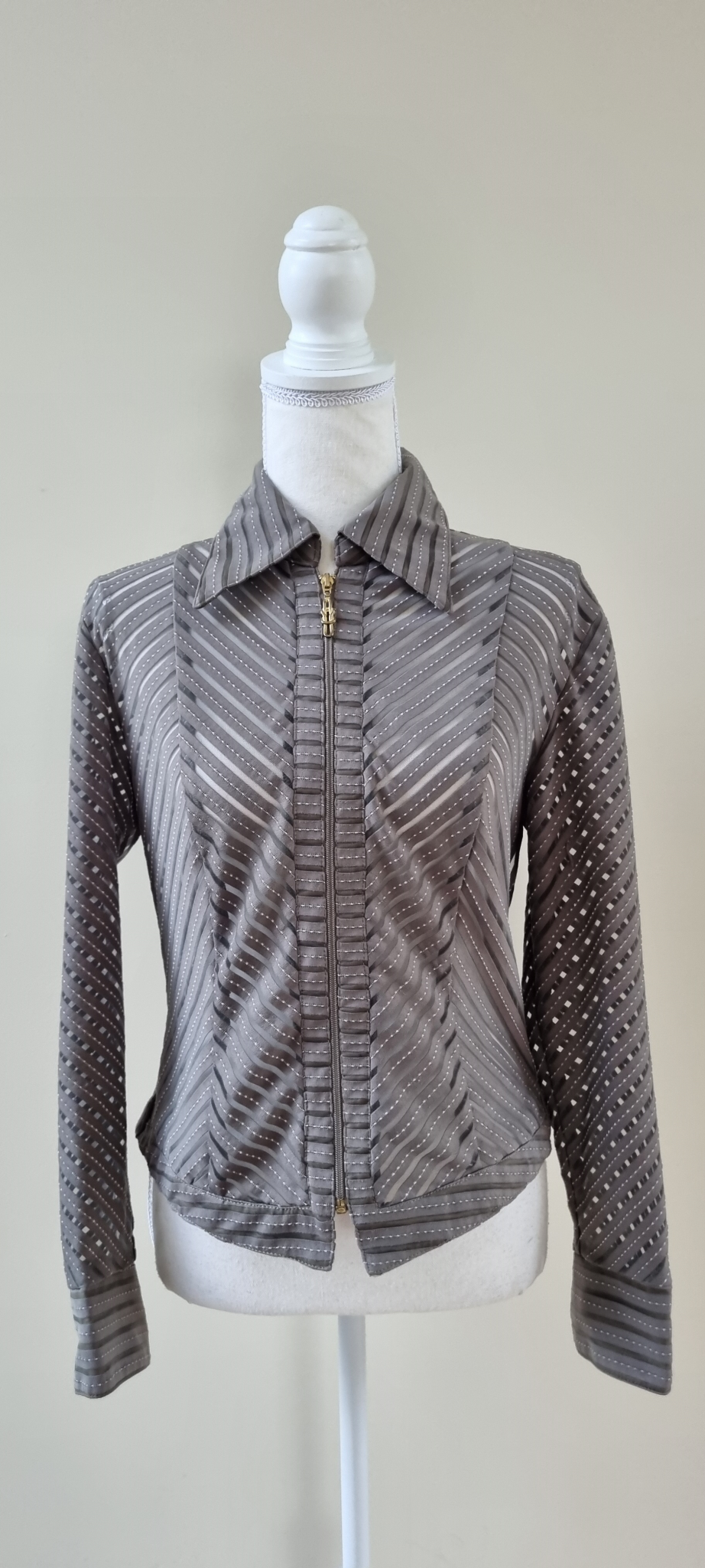 Joseph Ribkoff Top size 10