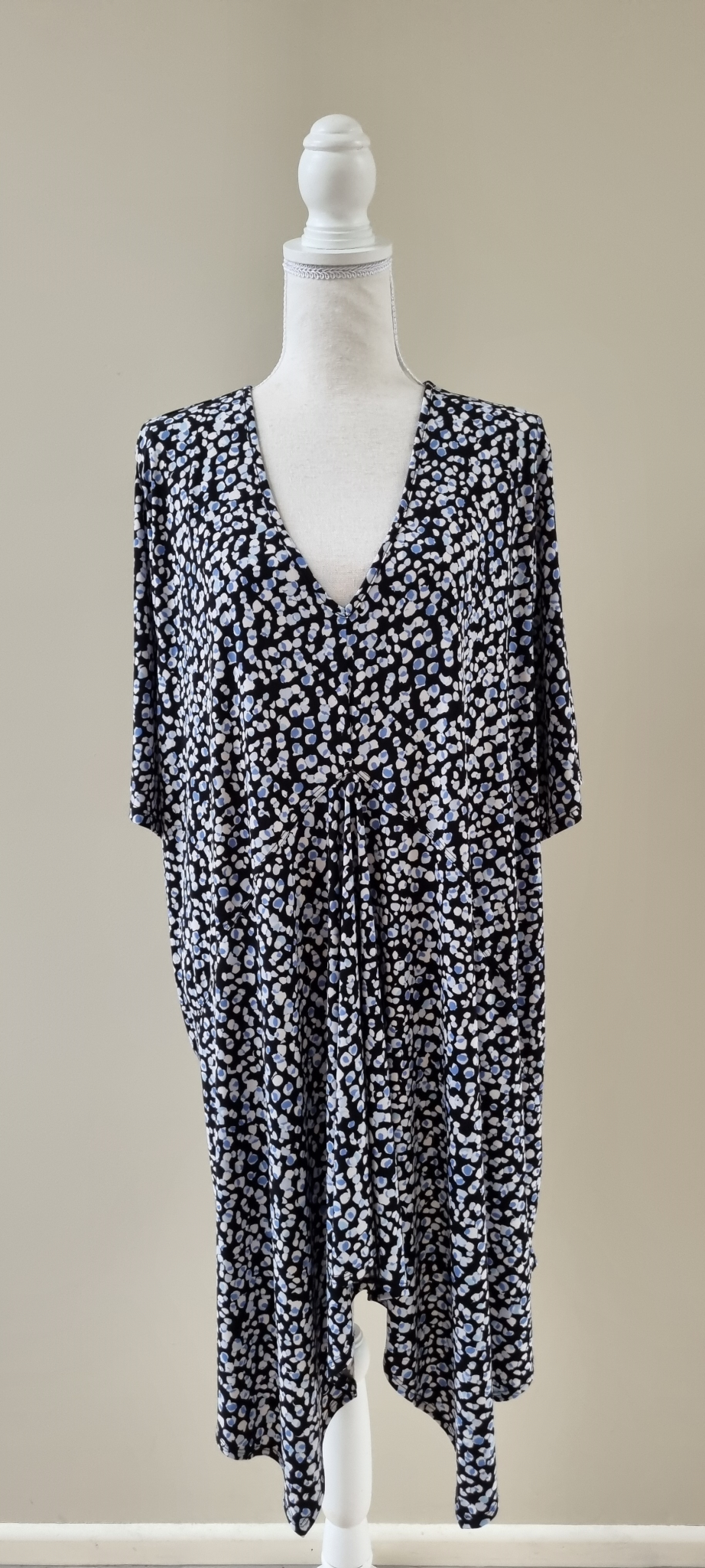 TS Taking Shape Tunic Top XL