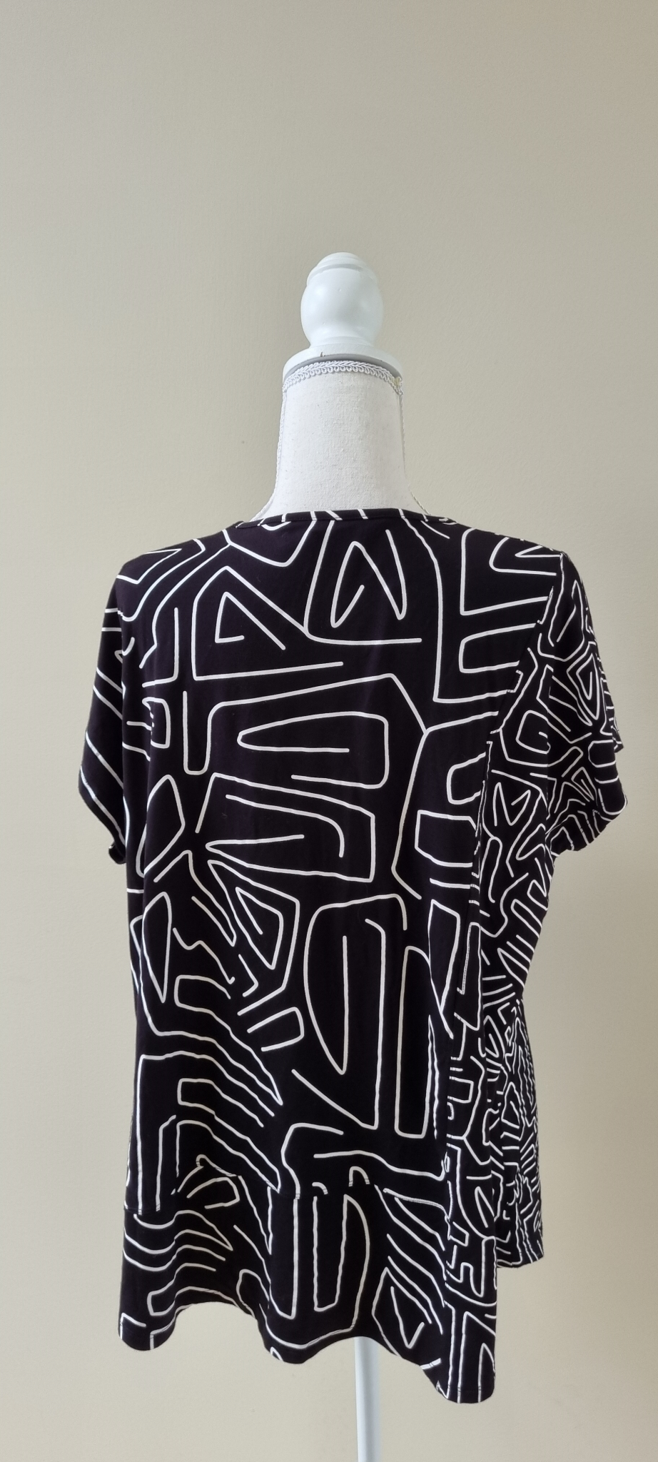 TS Taking Shape Pretty Basics Top Size 12, image 3