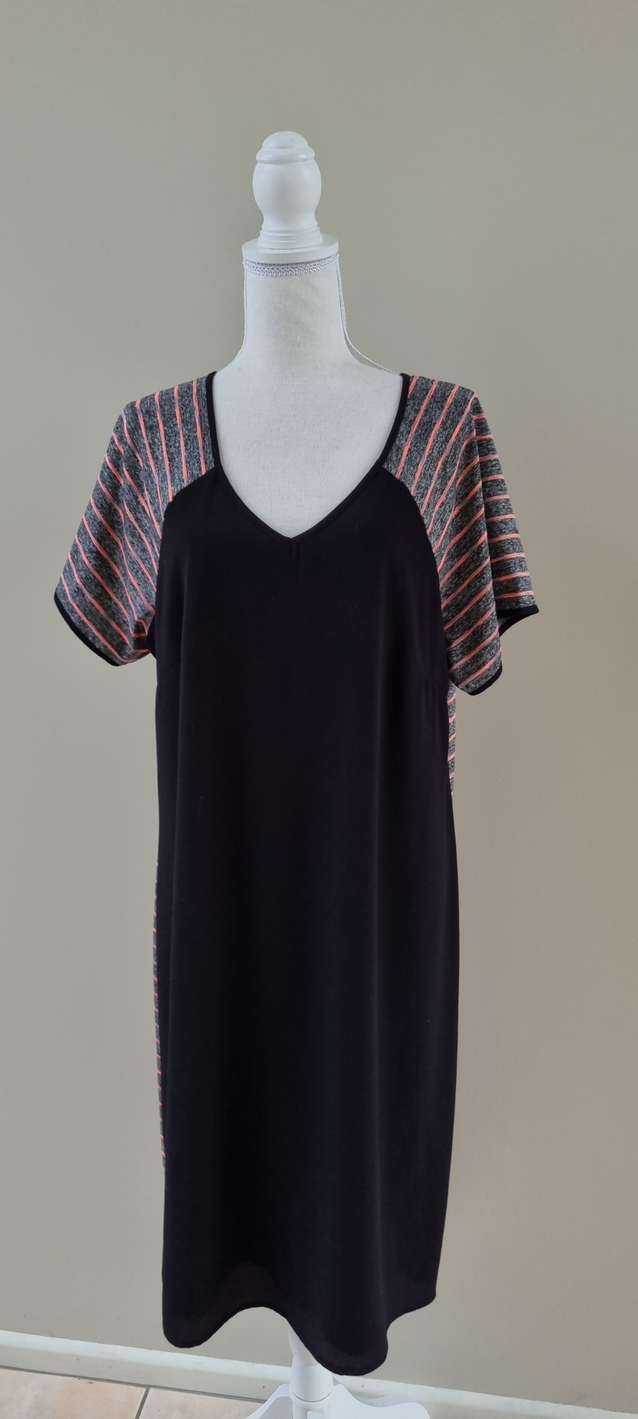 Stella Royal Dress Size 16 Stykebubble