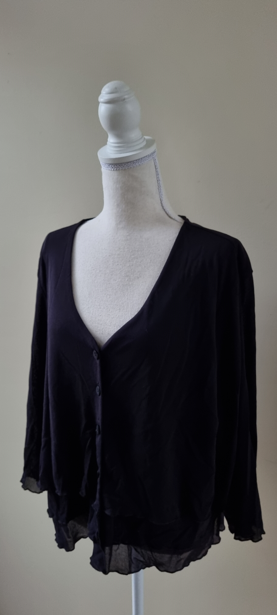 Pepper Black Top size 20, image 2