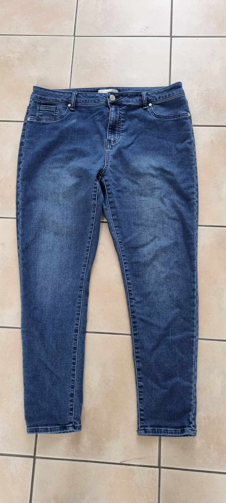 Virtuelle Blue Jeans size 16
