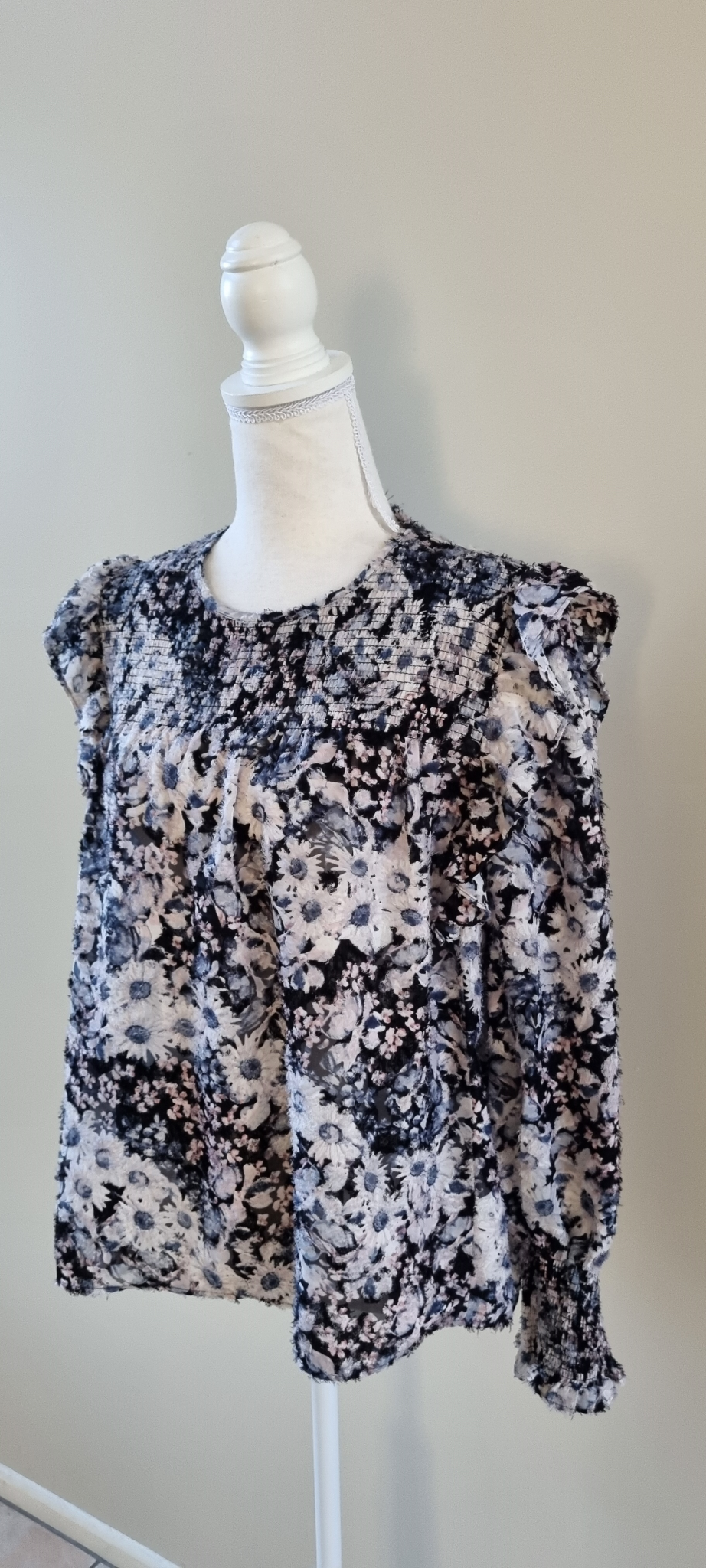 Decjuba Top size 16, image 2