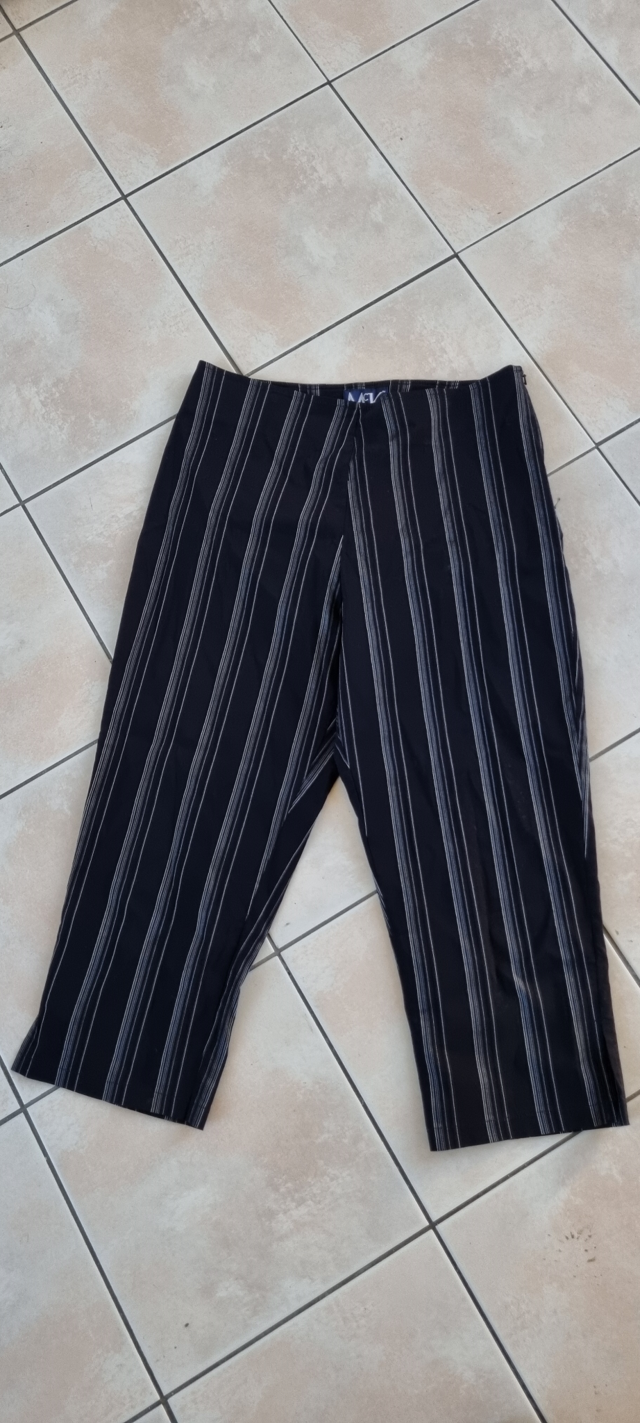 McK Pants size 16